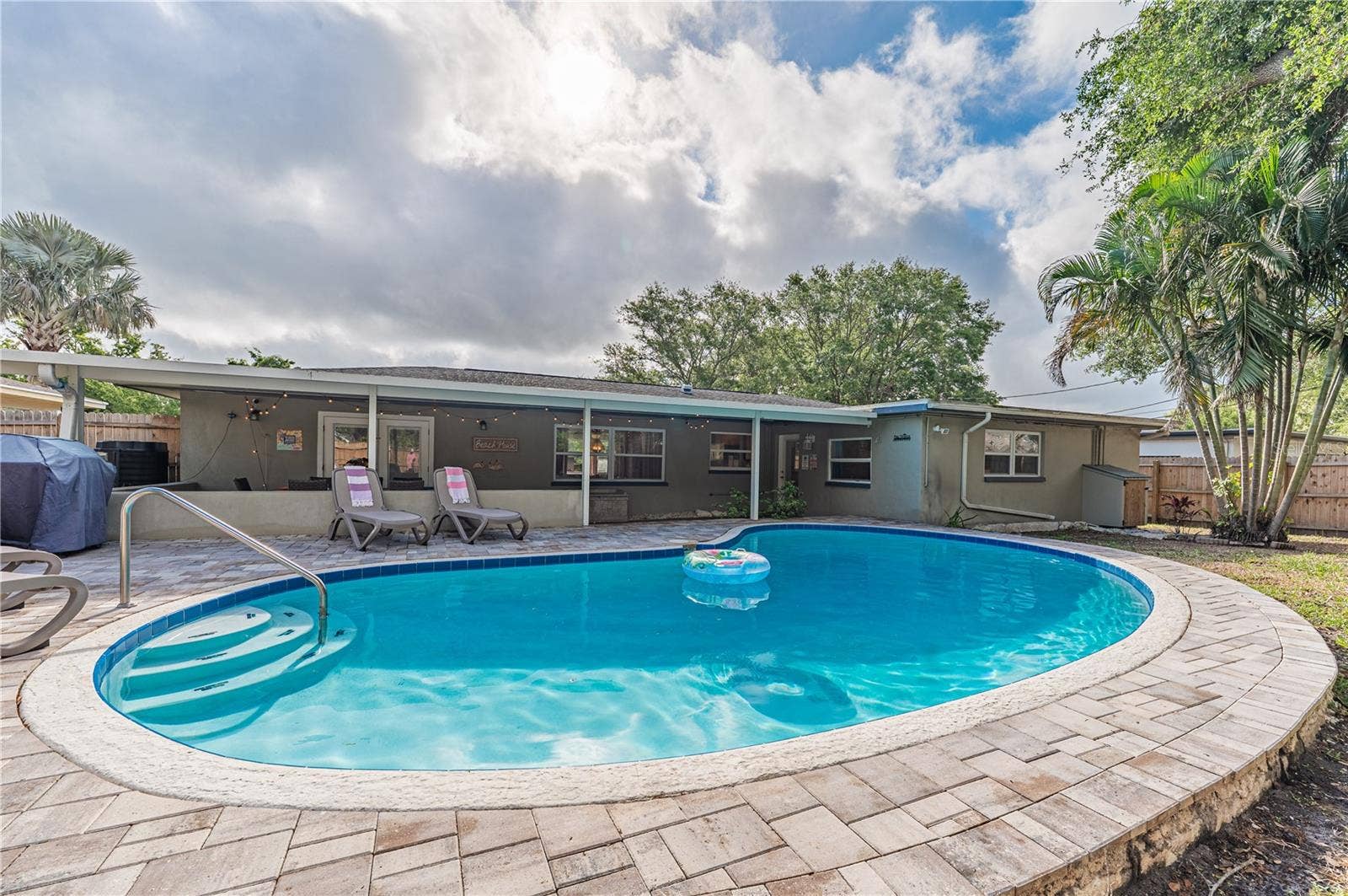 1462 MORROW DRIVE, Clearwater, FL 33756 1462 MORROW DRIVE, Clearwater, FL 33756