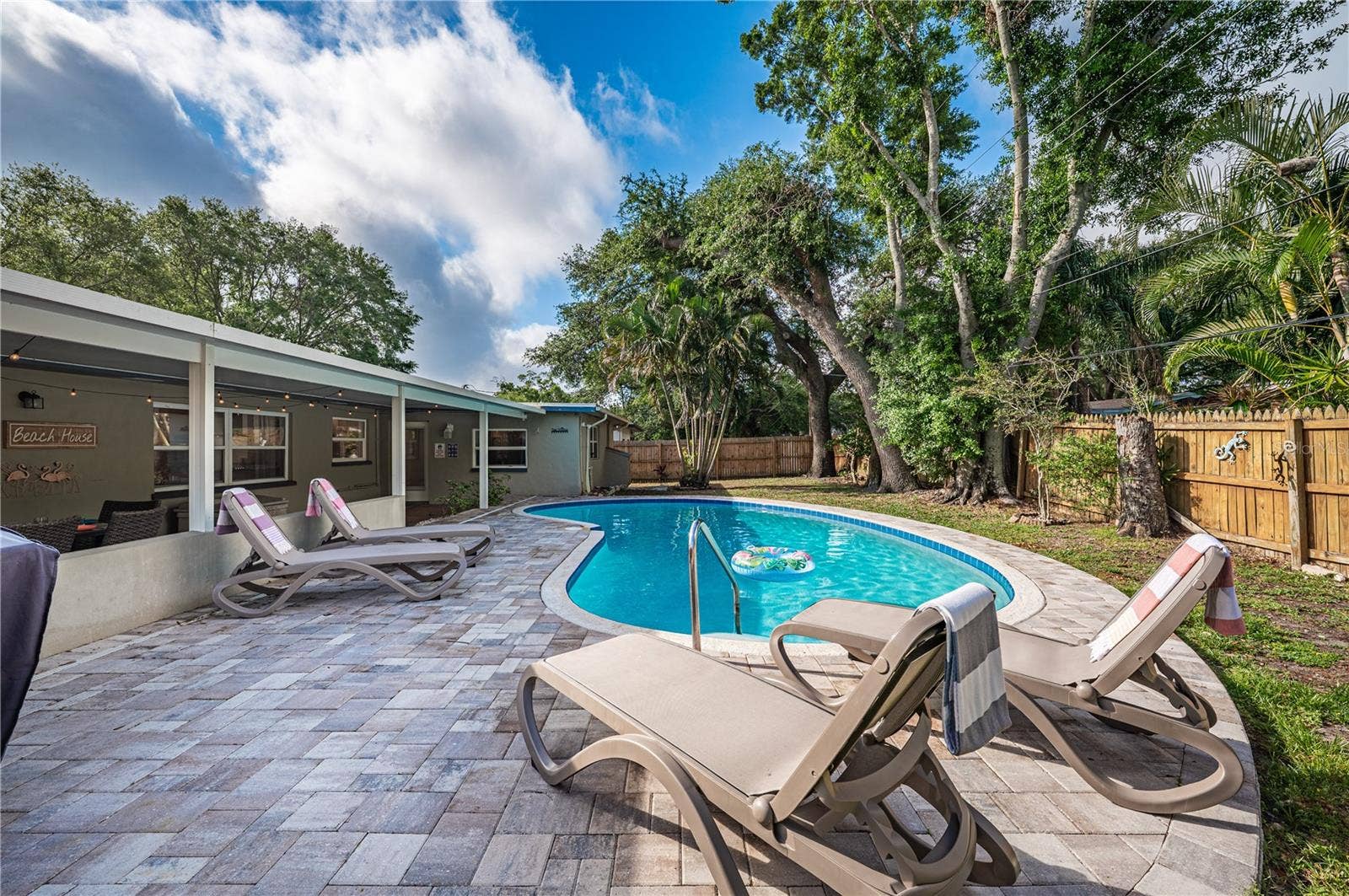 1462 MORROW DRIVE, Clearwater, FL 33756 1462 MORROW DRIVE, Clearwater, FL 33756