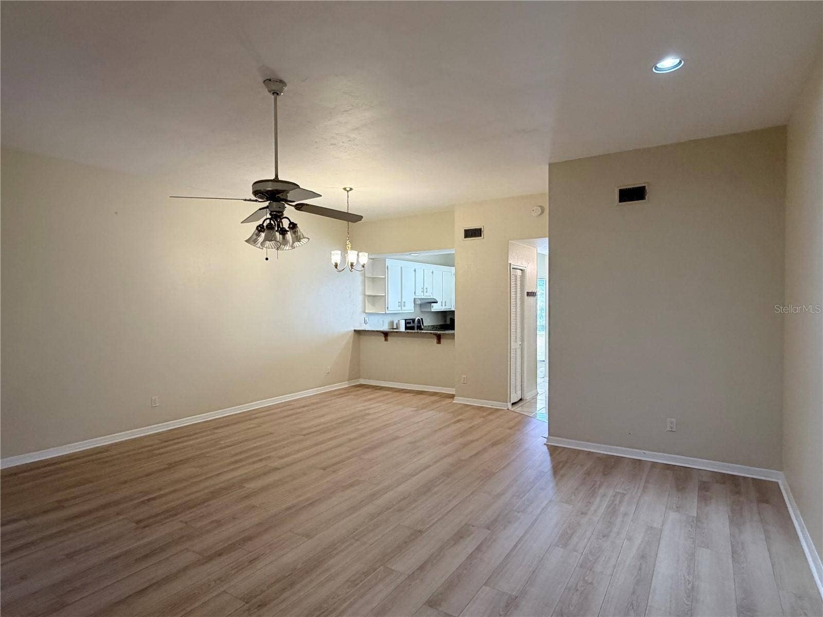 3742 NW 53RD LANE, Gainesville, FL 32653