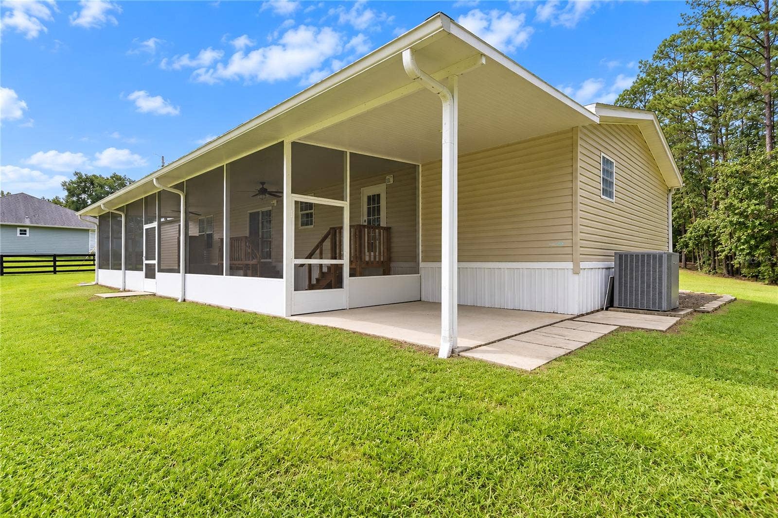 5125 NE COUNTY ROAD 1469, Hawthorne, FL 32640 5125 NE COUNTY ROAD 1469, Hawthorne, FL 32640