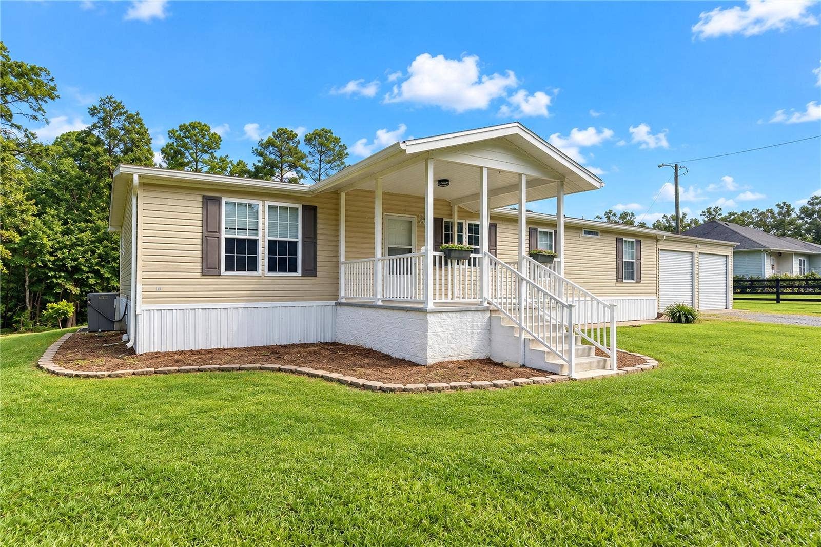 5125 NE COUNTY ROAD 1469, Hawthorne, FL 32640 5125 NE COUNTY ROAD 1469, Hawthorne, FL 32640
