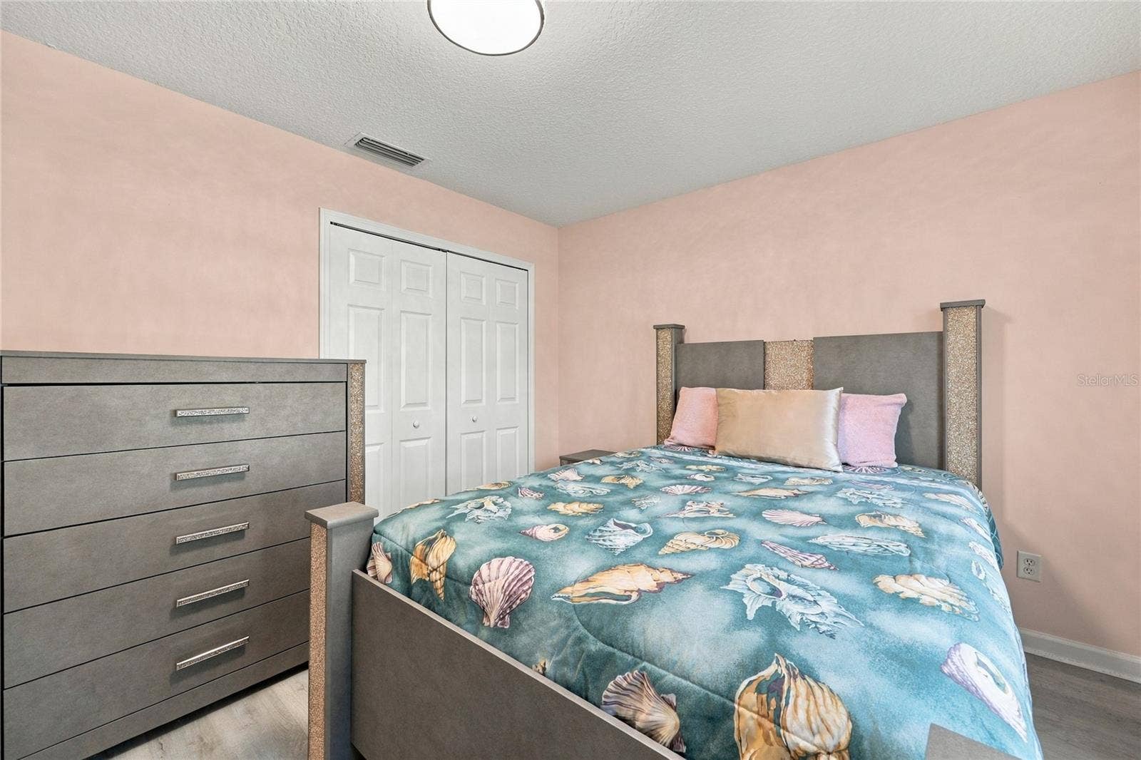 8114 NW 52ND STREET, Gainesville, FL 32653 8114 NW 52ND STREET, Gainesville, FL 32653