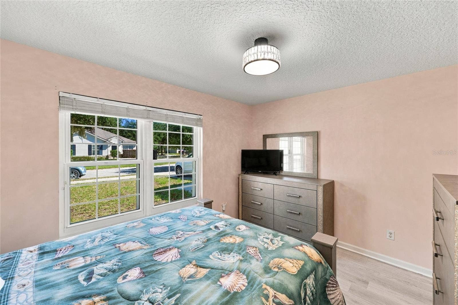 8114 NW 52ND STREET, Gainesville, FL 32653 8114 NW 52ND STREET, Gainesville, FL 32653