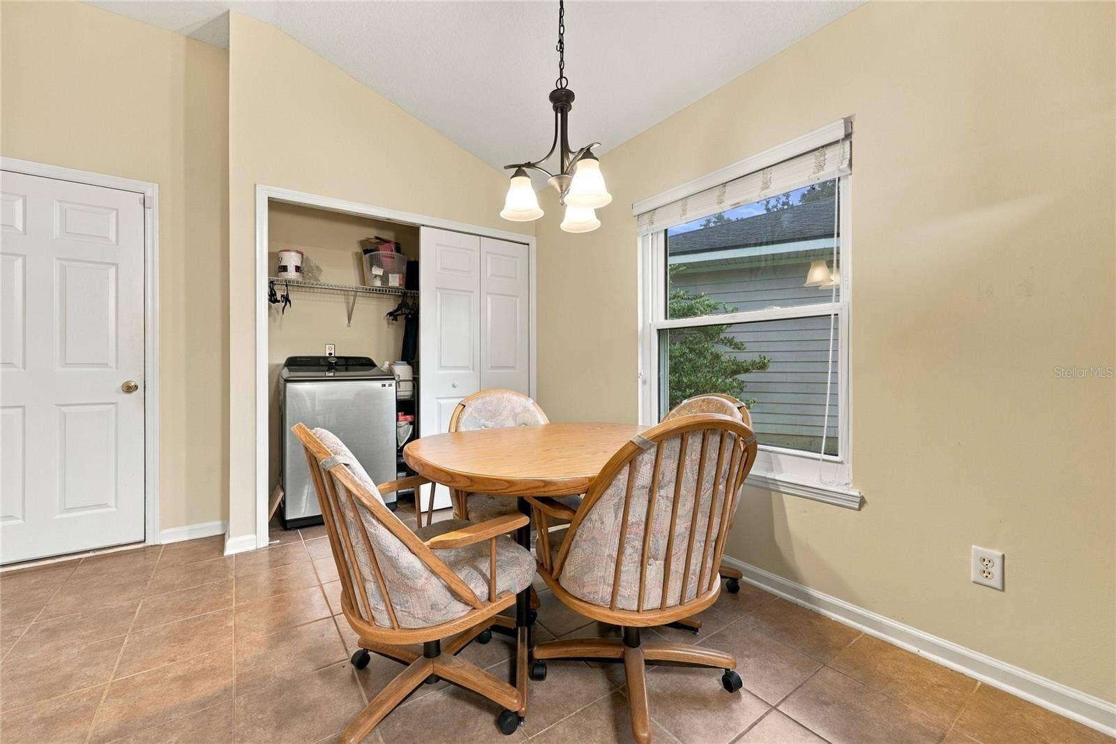 8114 NW 52ND STREET, Gainesville, FL 32653 8114 NW 52ND STREET, Gainesville, FL 32653