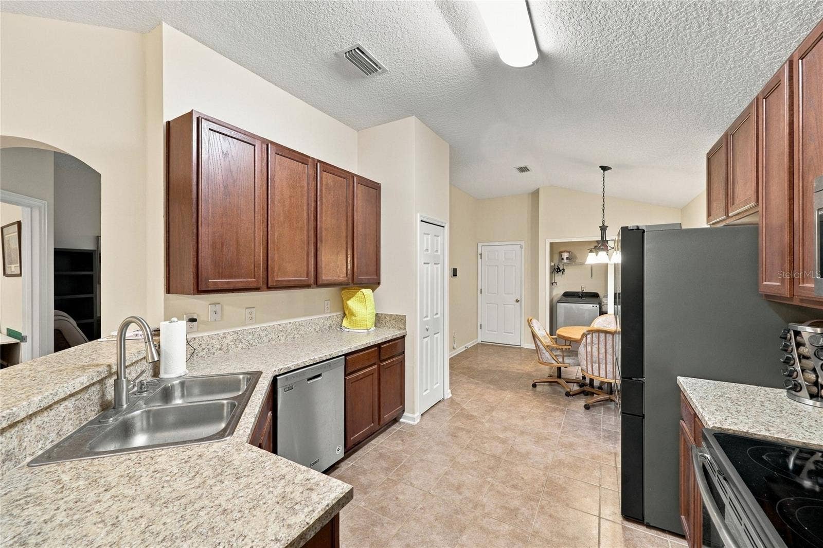 8114 NW 52ND STREET, Gainesville, FL 32653 8114 NW 52ND STREET, Gainesville, FL 32653