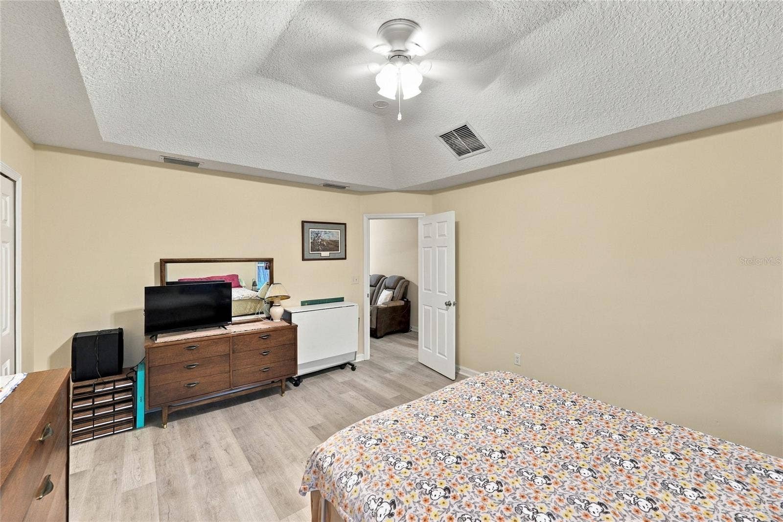 8114 NW 52ND STREET, Gainesville, FL 32653 8114 NW 52ND STREET, Gainesville, FL 32653