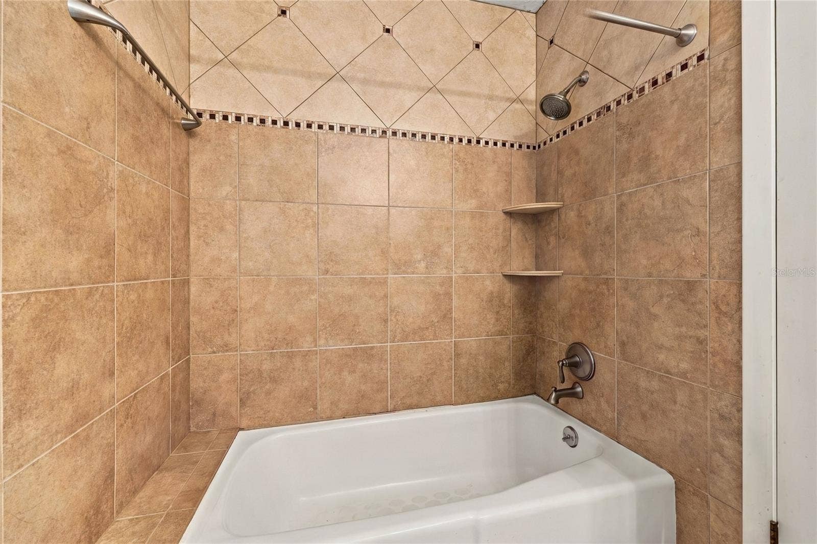 11716 NW 71ST TERRACE, Alachua, FL 32615