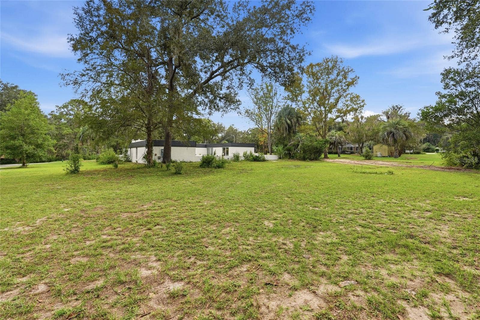 8802 NW 6TH PLACE, Gainesville, FL 32607 8802 NW 6TH PLACE, Gainesville, FL 32607