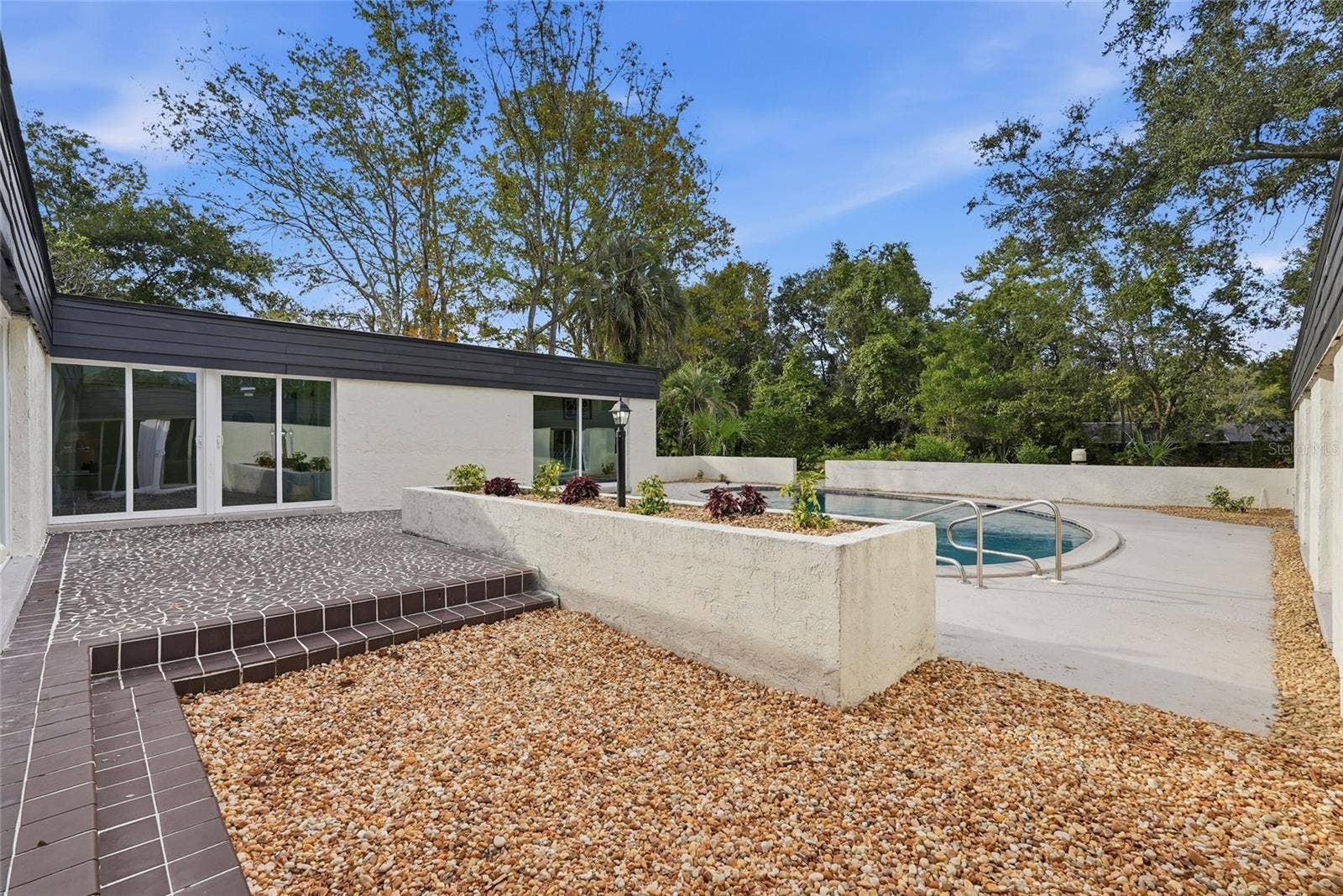 8802 NW 6TH PLACE, Gainesville, FL 32607 8802 NW 6TH PLACE, Gainesville, FL 32607