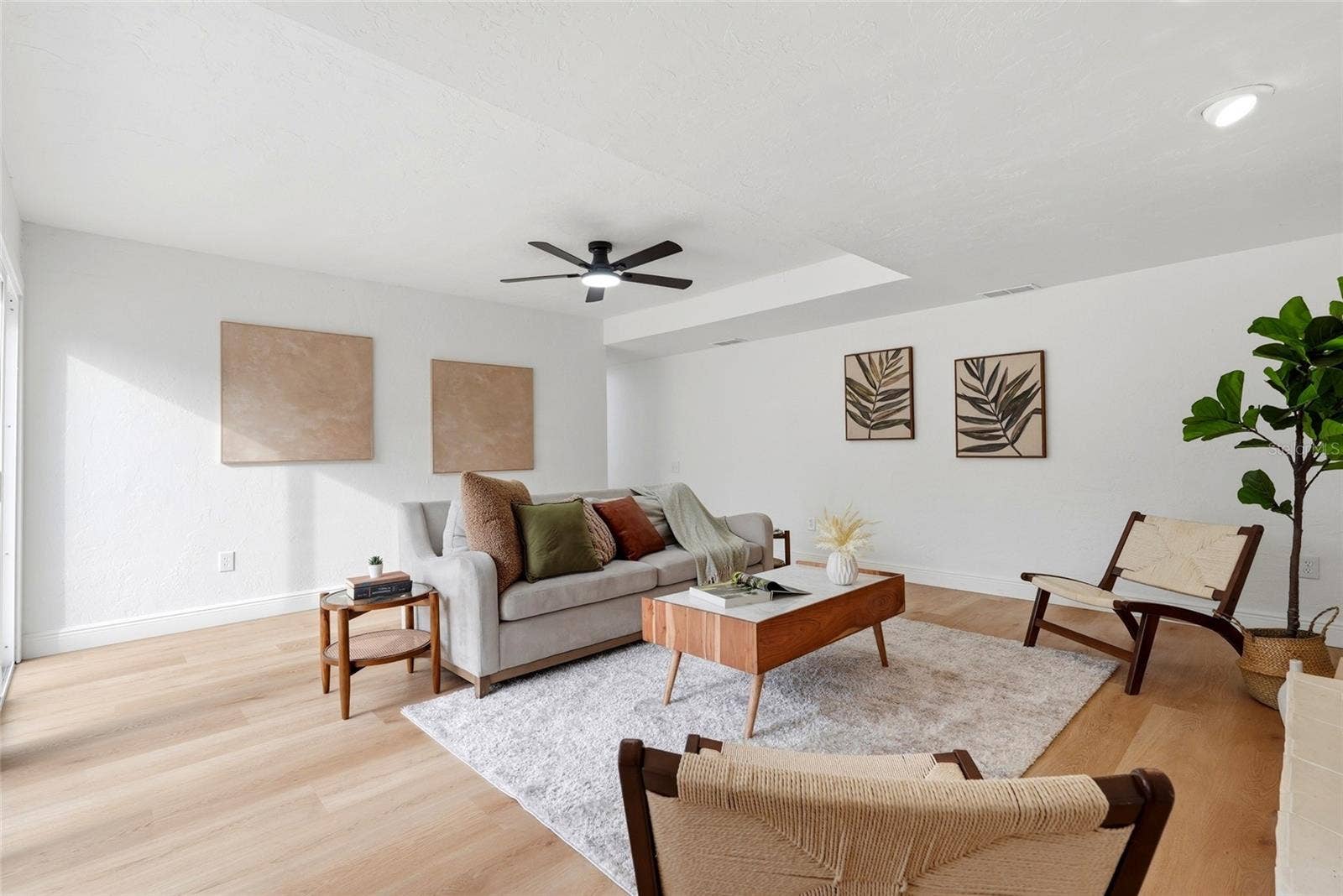 8802 NW 6TH PLACE, Gainesville, FL 32607 8802 NW 6TH PLACE, Gainesville, FL 32607