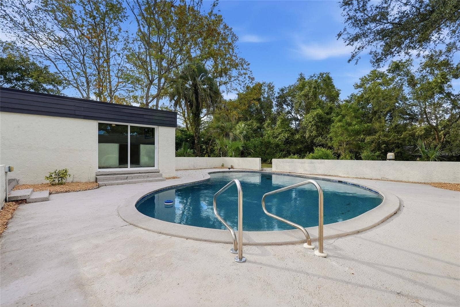 8802 NW 6TH PLACE, Gainesville, FL 32607 8802 NW 6TH PLACE, Gainesville, FL 32607