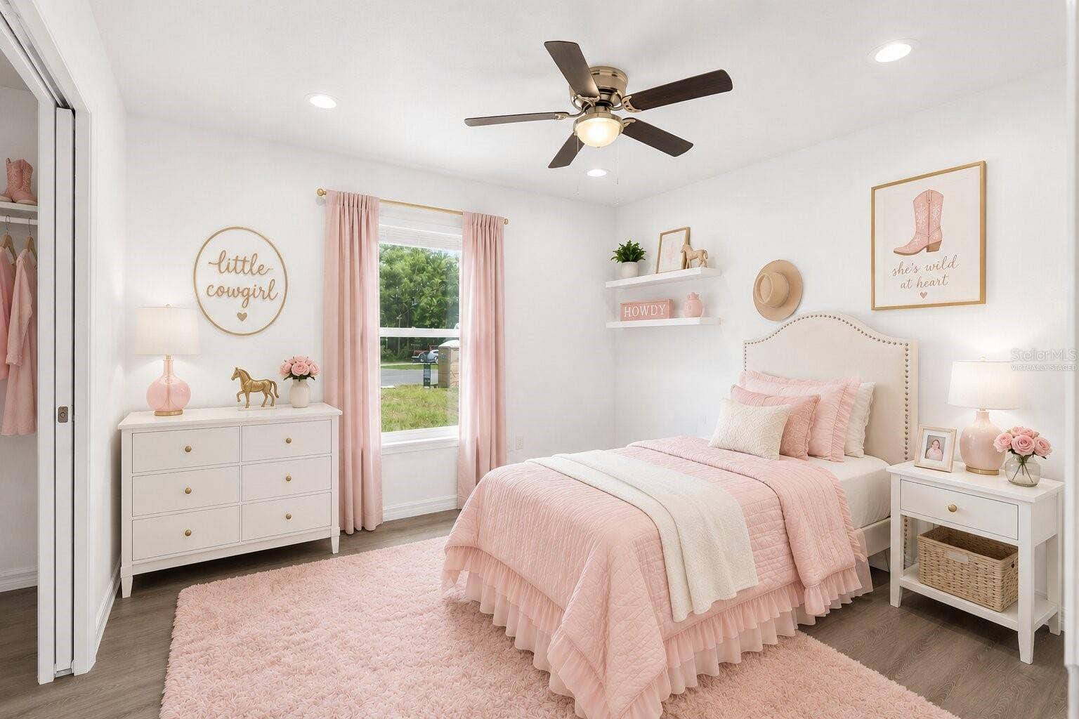 14421 SW 77TH AVENUE, Ocala, FL 34473 Virtually Staged Bedroom