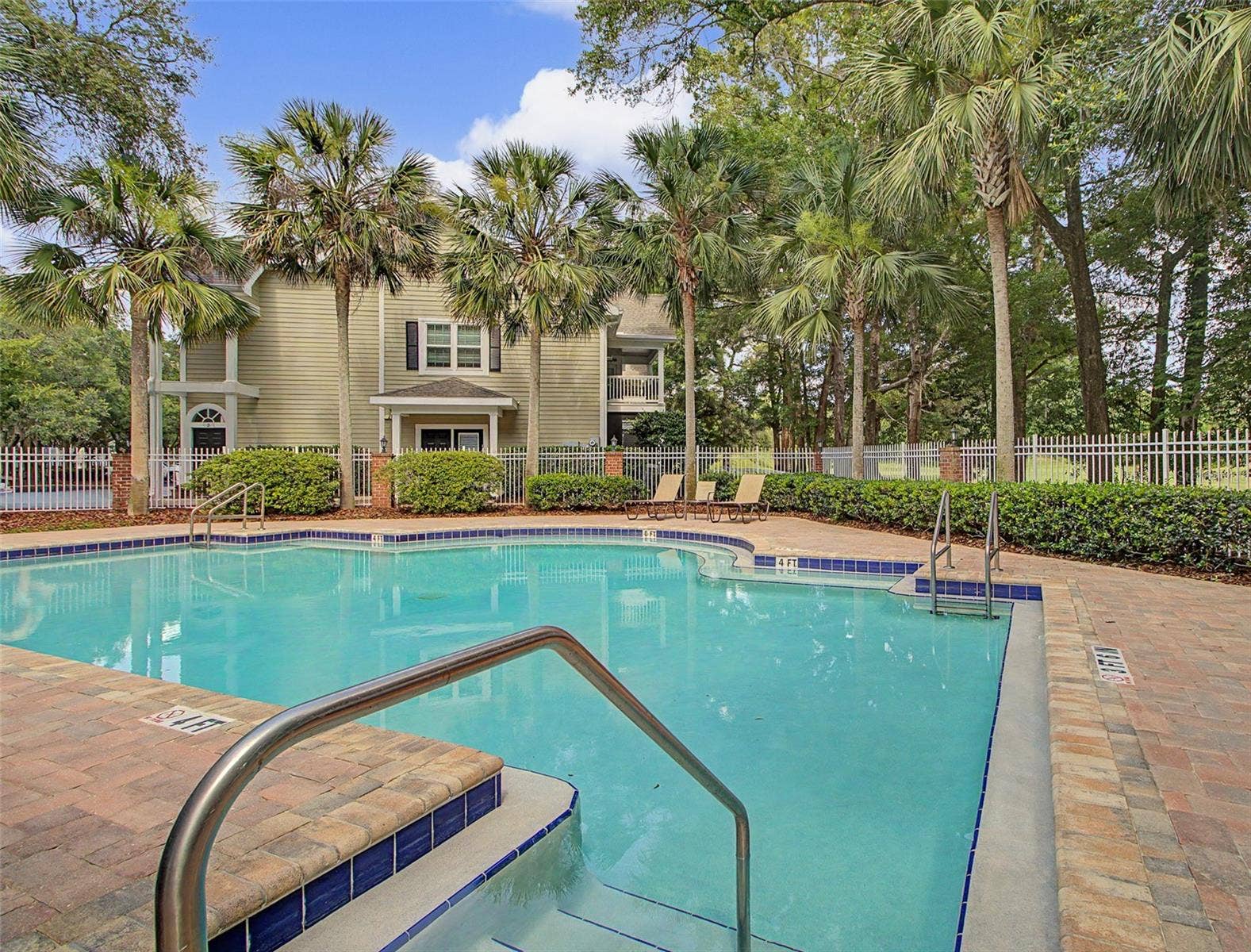 10000 SW 52ND AVENUE, #AA-159, Gainesville, FL 32608 10000 SW 52ND AVENUE, #AA-159, Gainesville, FL 32608