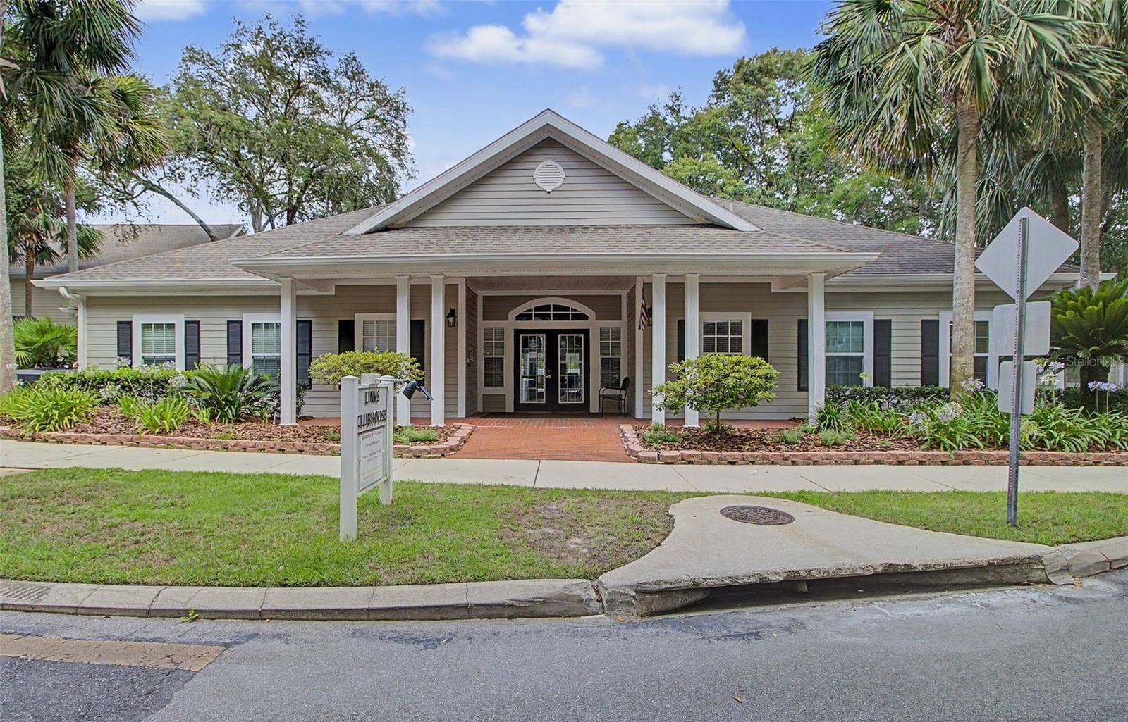 10000 SW 52ND AVENUE, #AA-159, Gainesville, FL 32608 10000 SW 52ND AVENUE, #AA-159, Gainesville, FL 32608