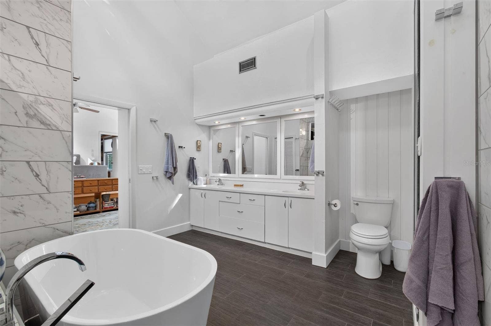 2716 NW 21ST STREET, Gainesville, FL 32605