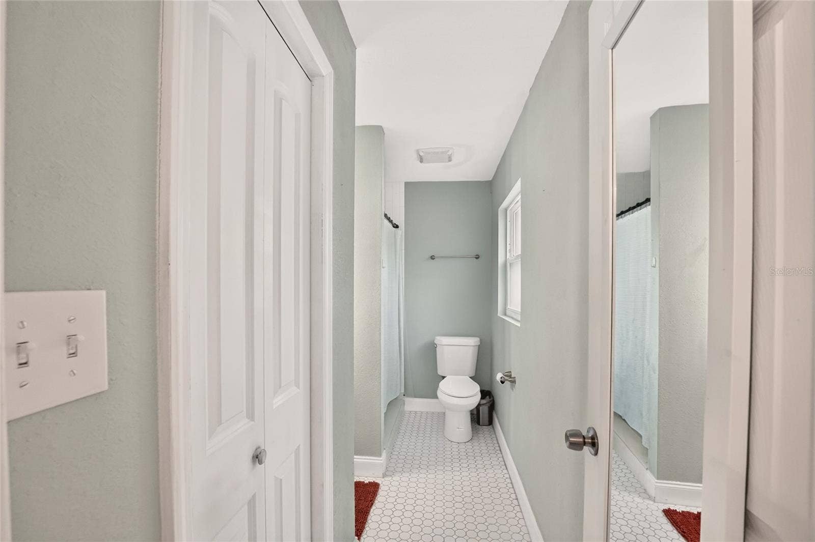 3310 NW 30TH AVENUE, Gainesville, FL 32605