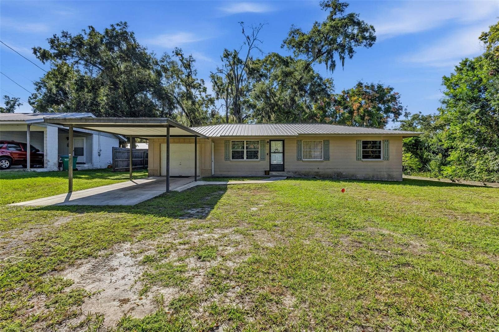 620 NE 2ND AVENUE, Trenton, FL 32693