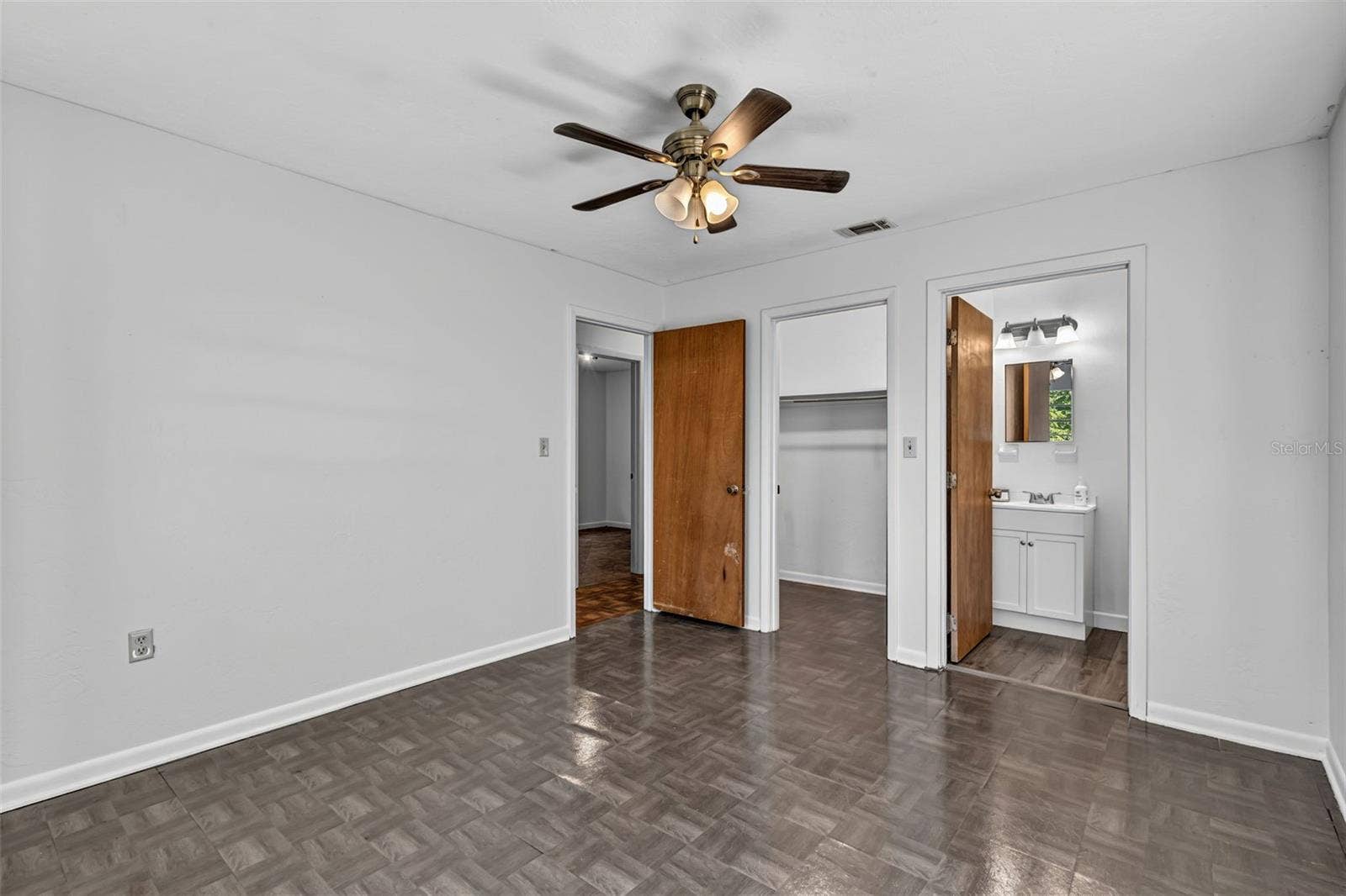 620 NE 2ND AVENUE, Trenton, FL 32693