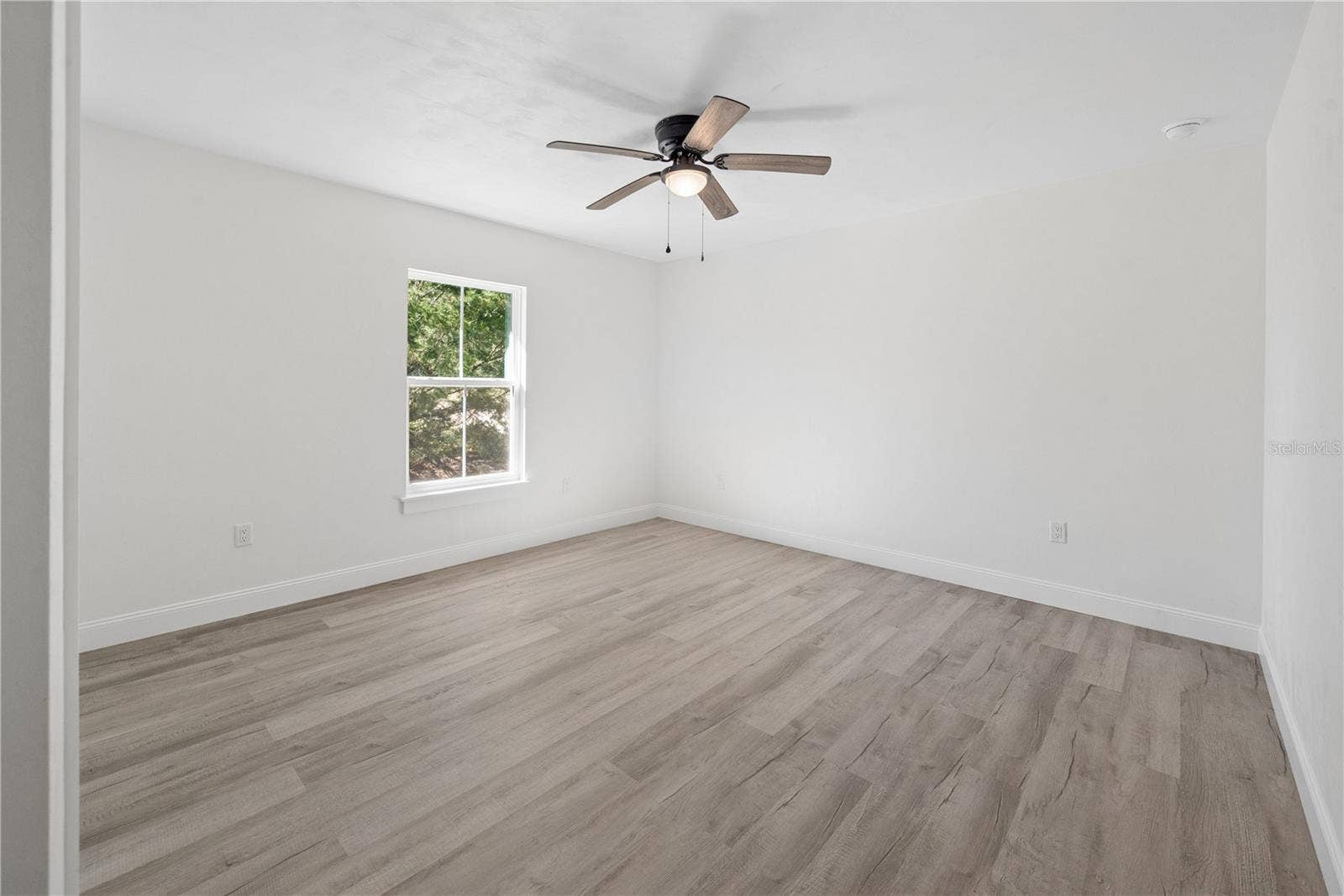 2752 NW TENTH STREET, Bell, FL 32619
