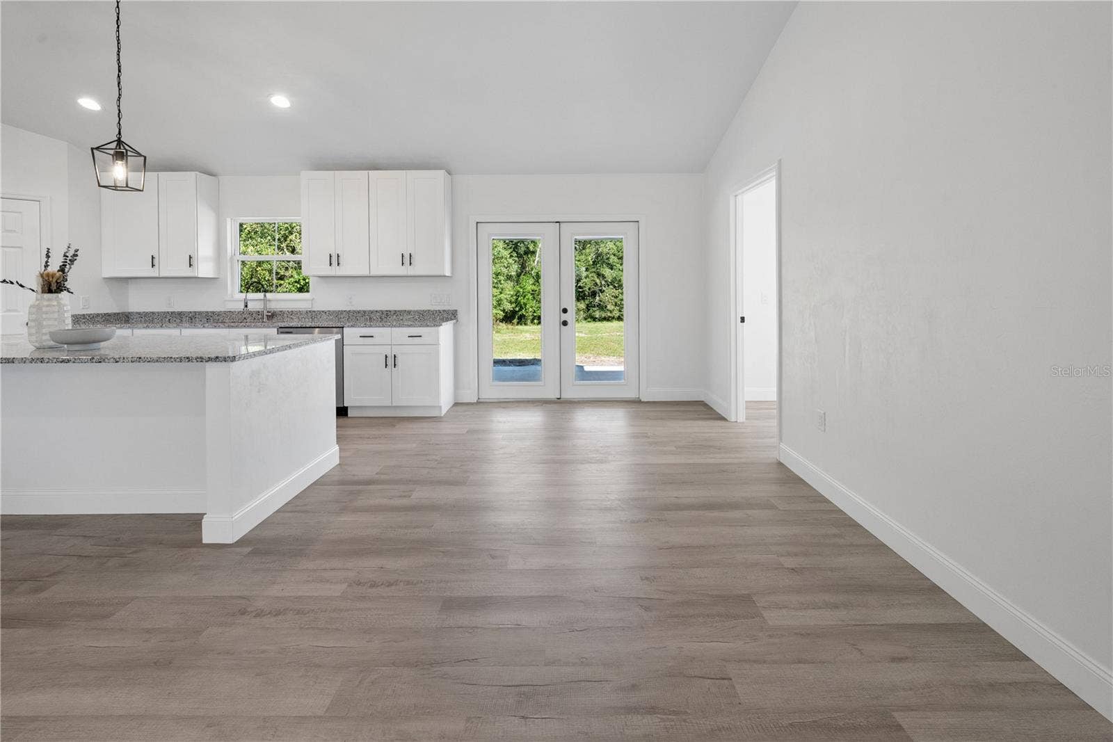 2752 NW TENTH STREET, Bell, FL 32619