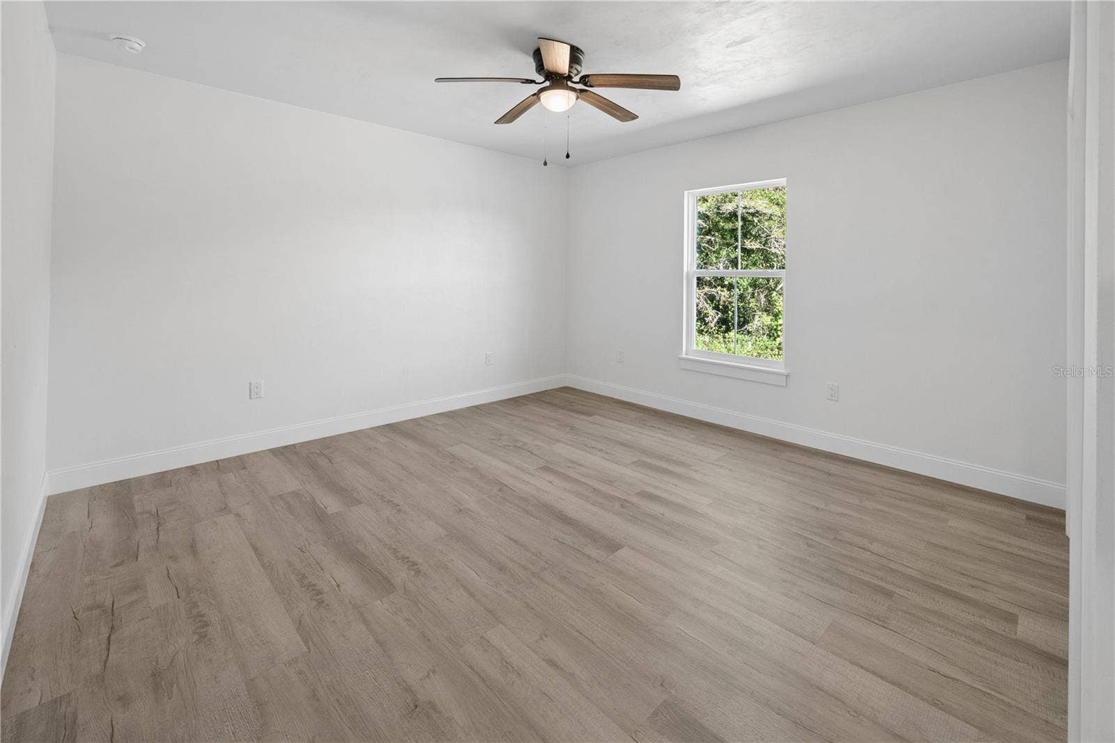 2752 NW TENTH STREET, Bell, FL 32619