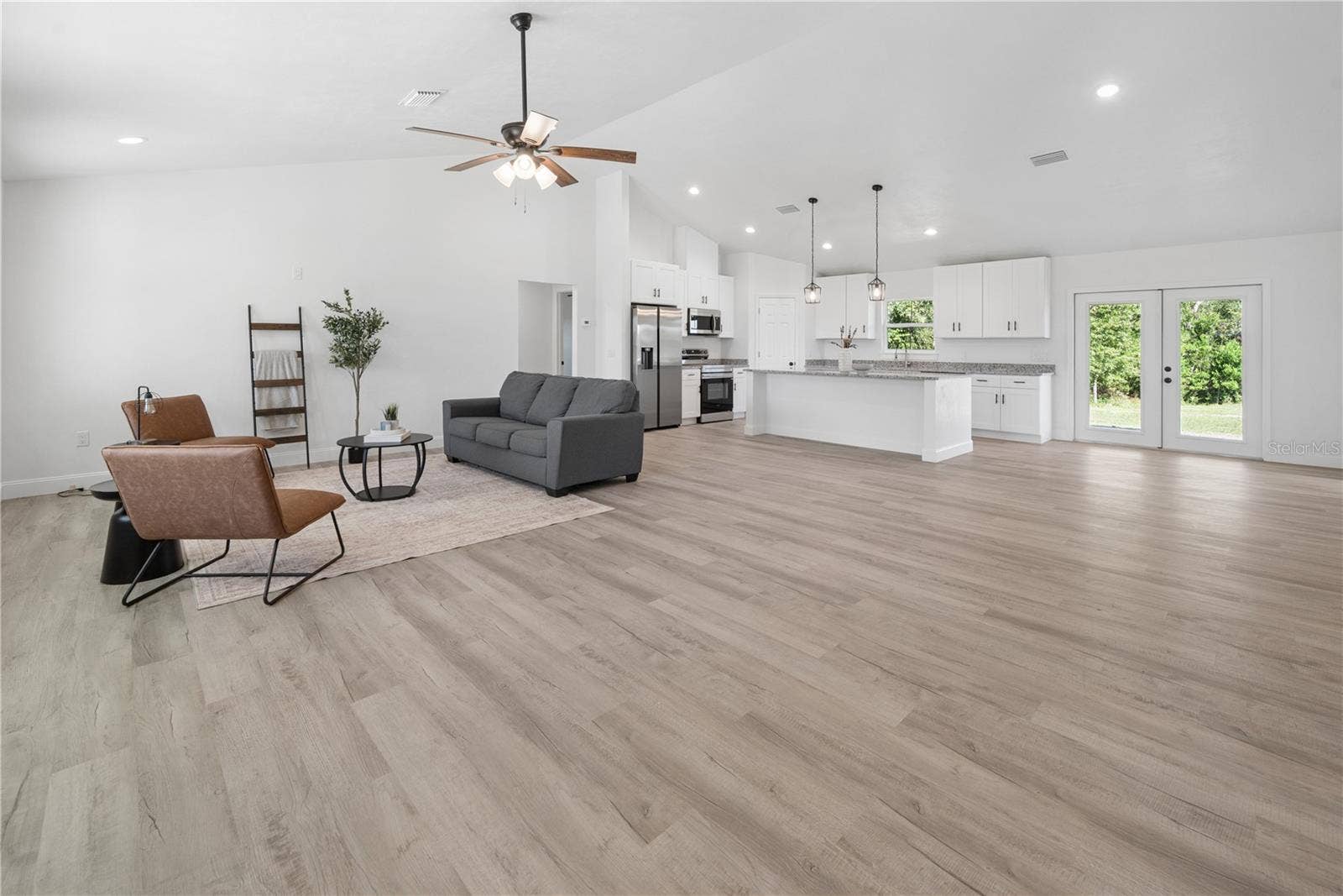 2752 NW TENTH STREET, Bell, FL 32619