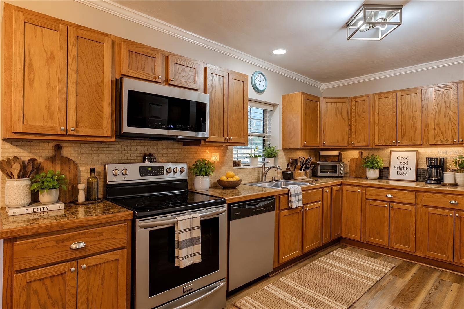 13902 NW 148TH PLACE, Alachua, FL 32615 Virtually staged