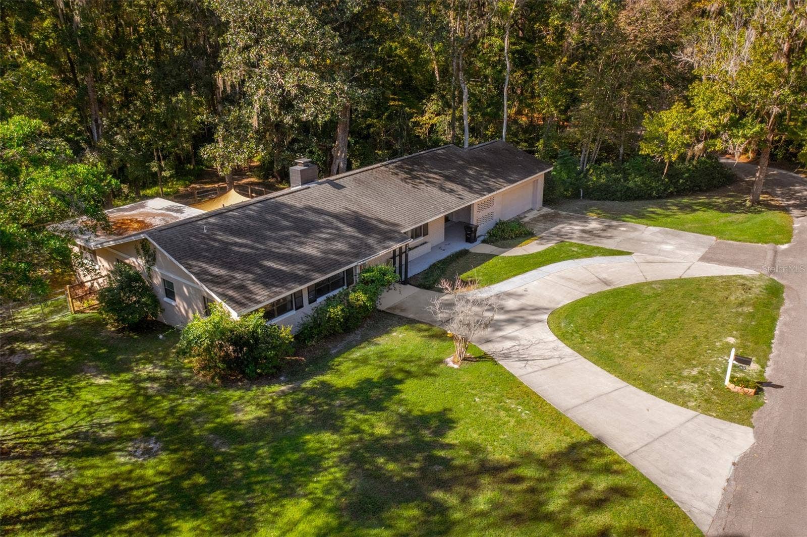 4415 NW 33RD COURT, Gainesville, FL 32606 Welcome Home!