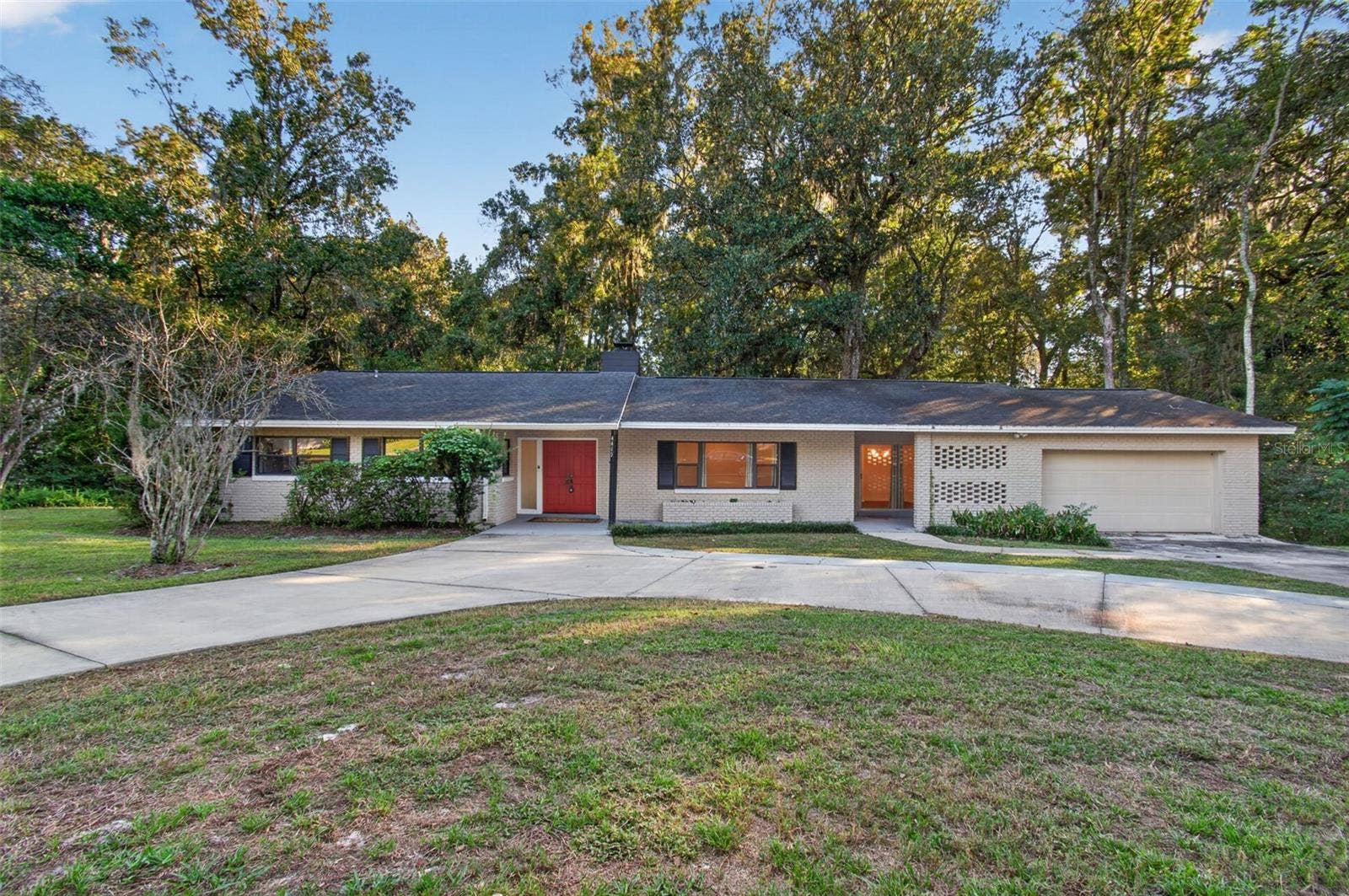 4415 NW 33RD COURT, Gainesville, FL 32606 Welcome Home!