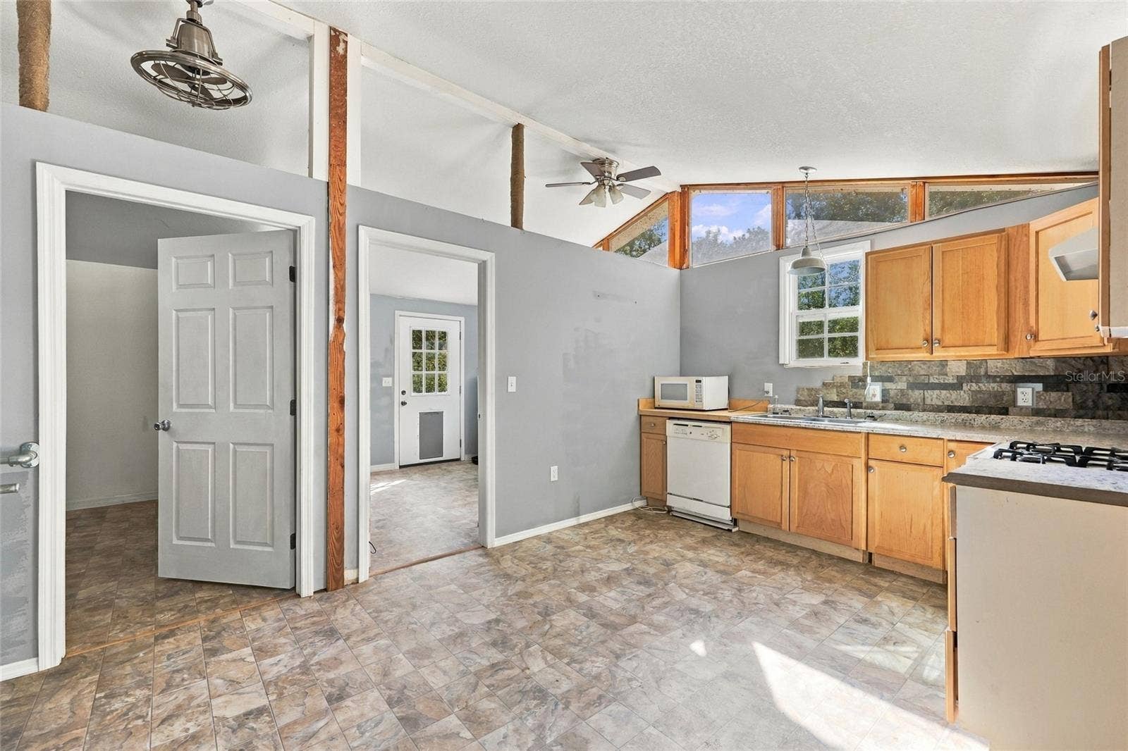 3228 SW WILSON SPRINGS ROAD, Fort White, FL 32038
