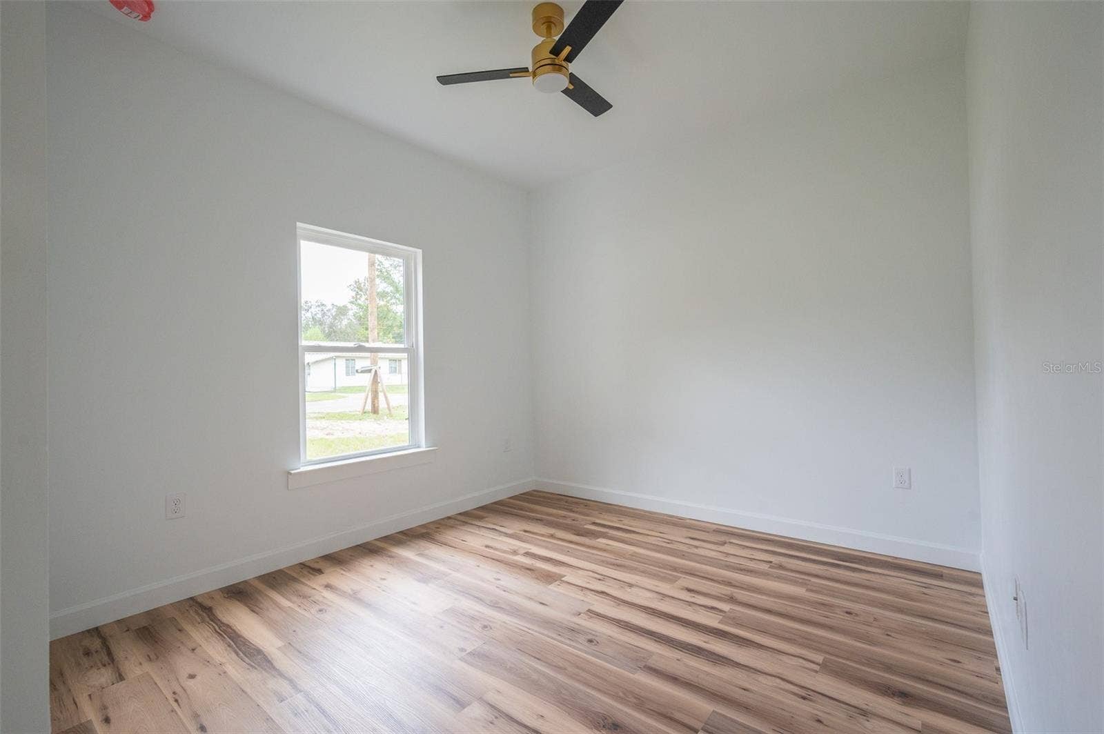 26567 SW 4TH AVENUE, Newberry, FL 32669 26567 SW 4TH AVENUE, Newberry, FL 32669
