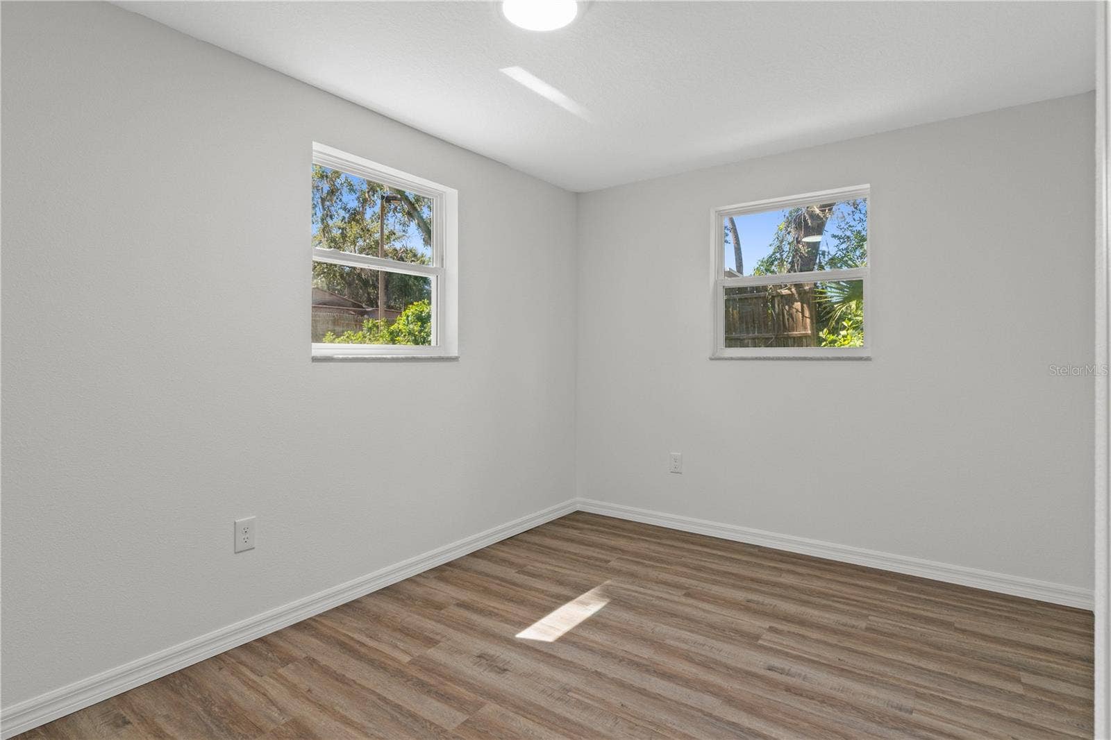 654 NE 2ND STREET, Crystal River, FL 34429 654 NE 2ND STREET, Crystal River, FL 34429