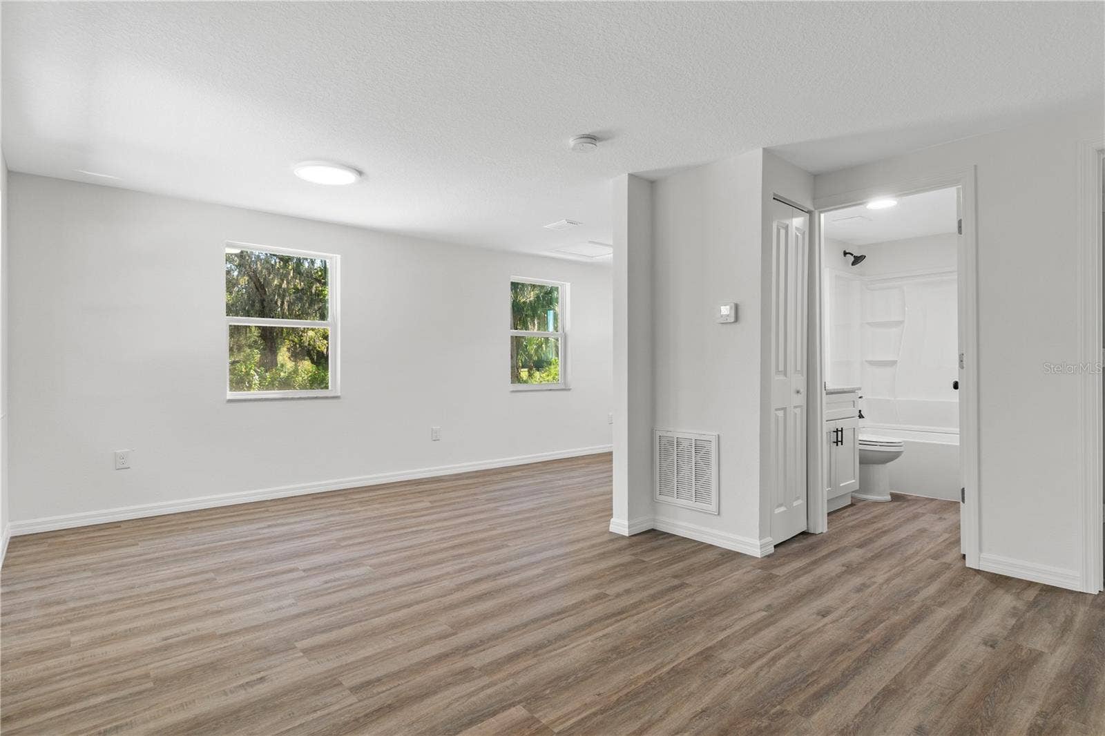 654 NE 2ND STREET, Crystal River, FL 34429 654 NE 2ND STREET, Crystal River, FL 34429