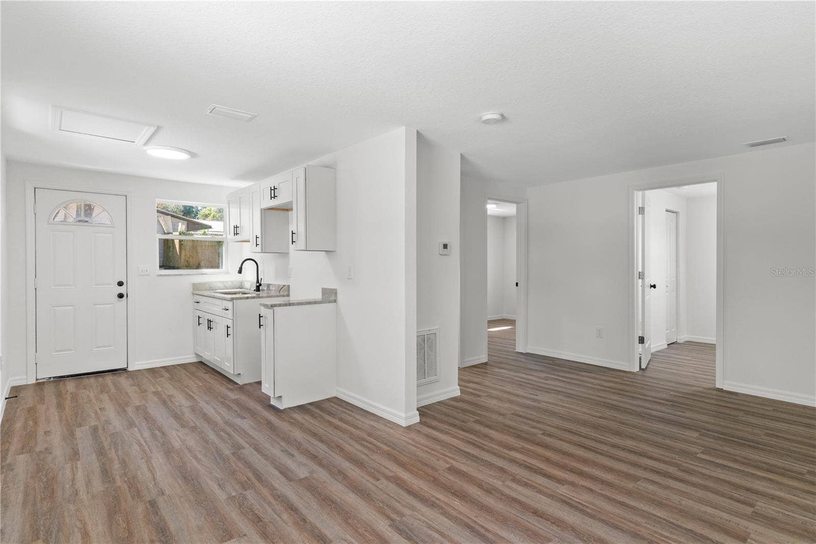 654 NE 2ND STREET, Crystal River, FL 34429 654 NE 2ND STREET, Crystal River, FL 34429