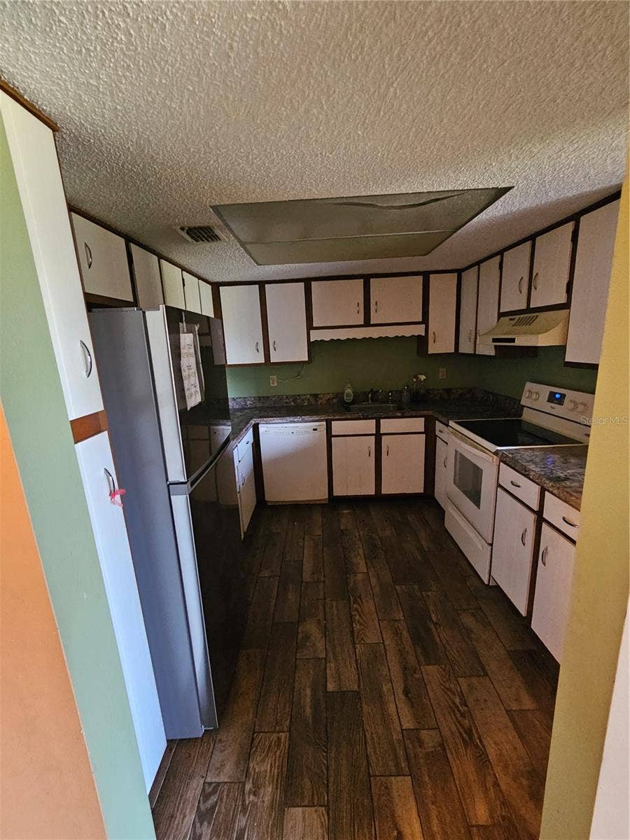 522 FAIRWAYS CIRCLE, #A, Ocala, FL 34472