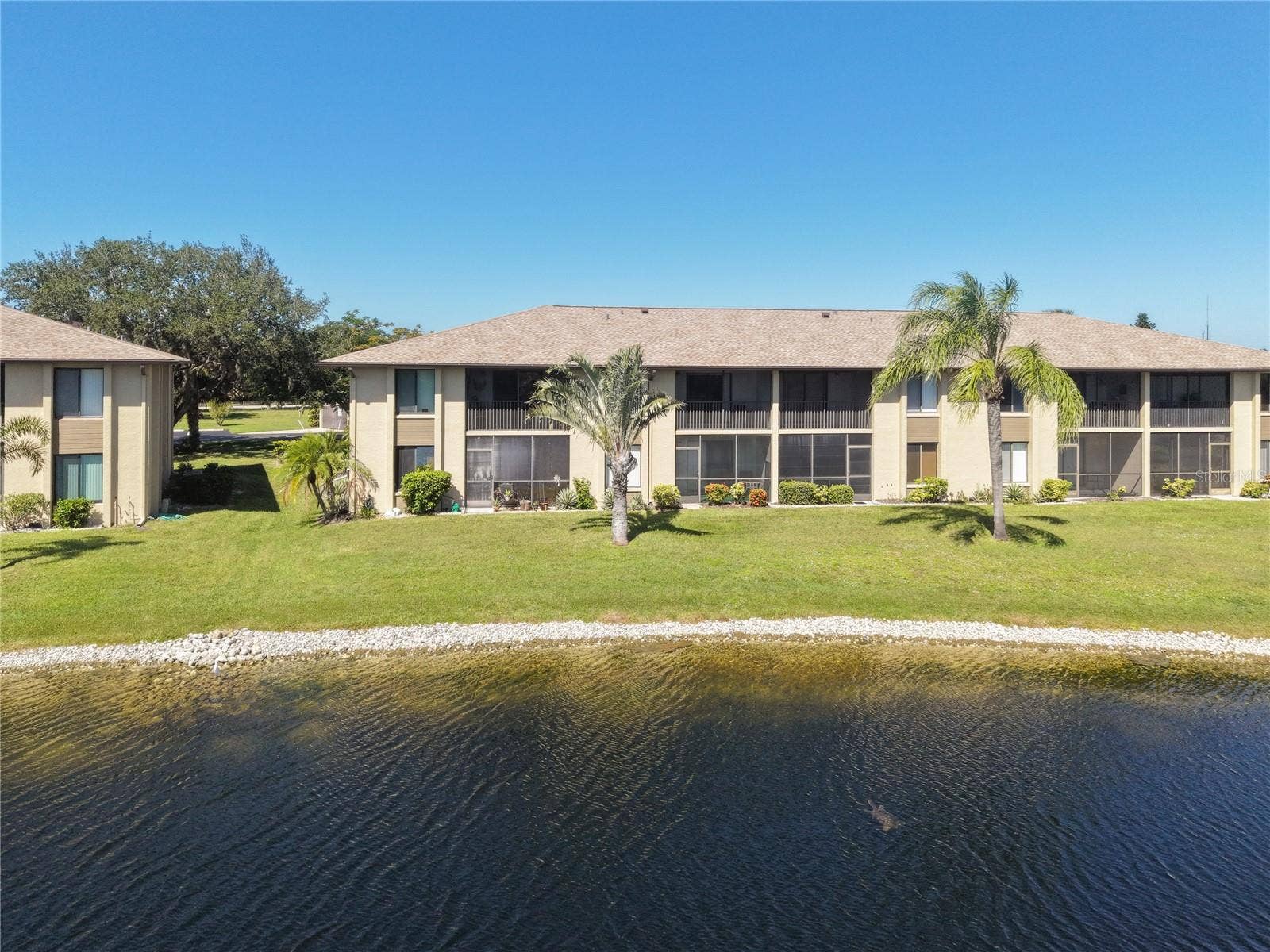 4064 OAKVIEW DRIVE, #D10, Port Charlotte, FL 33980 4064 OAKVIEW DRIVE, #D10, Port Charlotte, FL 33980