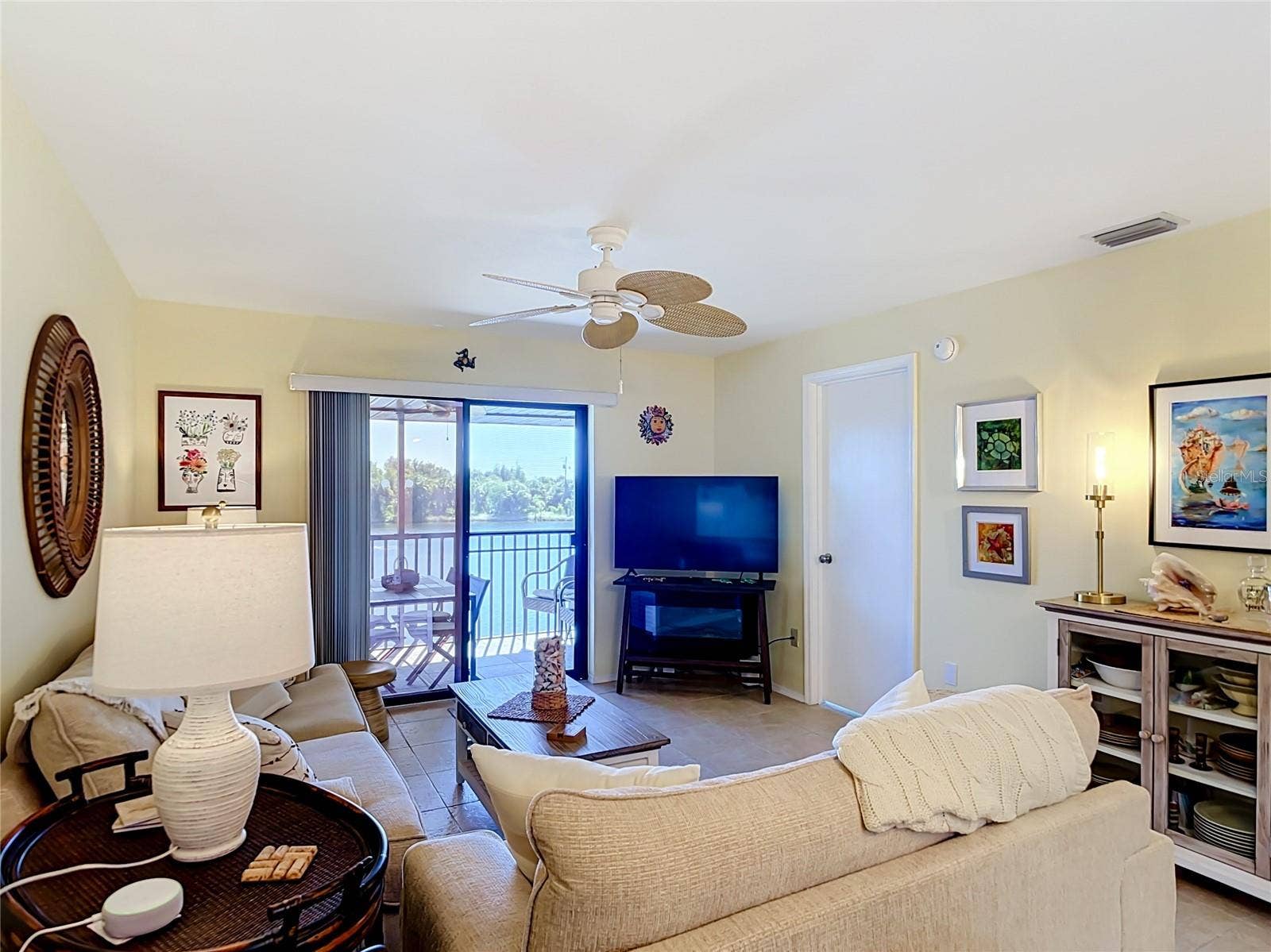 4064 OAKVIEW DRIVE, #D10, Port Charlotte, FL 33980 4064 OAKVIEW DRIVE, #D10, Port Charlotte, FL 33980