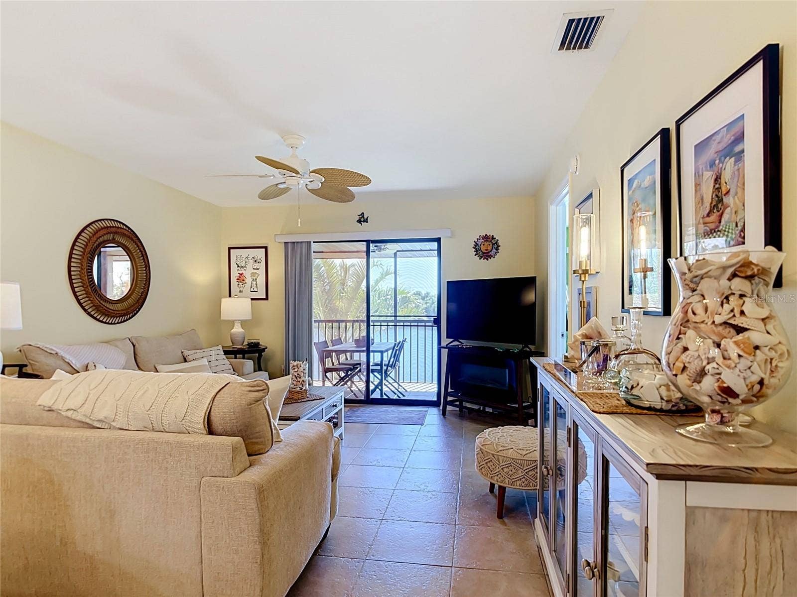 4064 OAKVIEW DRIVE, #D10, Port Charlotte, FL 33980 4064 OAKVIEW DRIVE, #D10, Port Charlotte, FL 33980