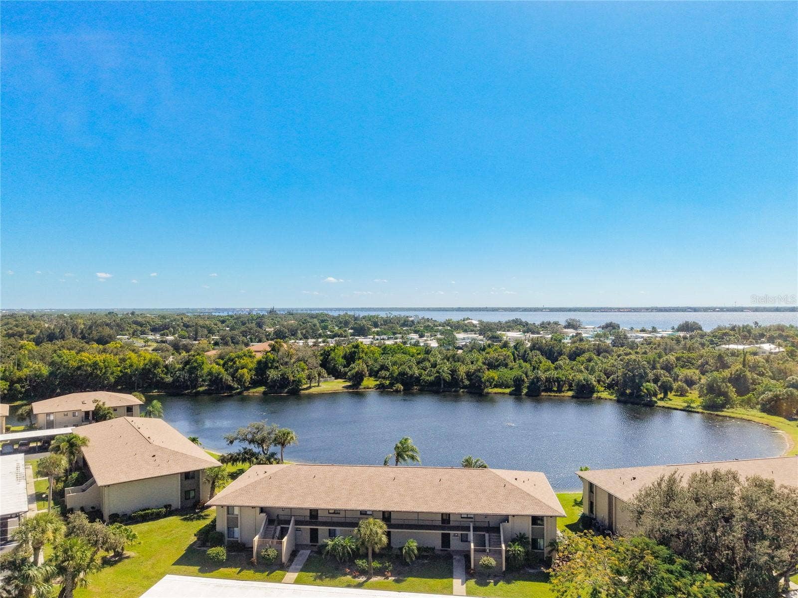 4064 OAKVIEW DRIVE, #D10, Port Charlotte, FL 33980 4064 OAKVIEW DRIVE, #D10, Port Charlotte, FL 33980