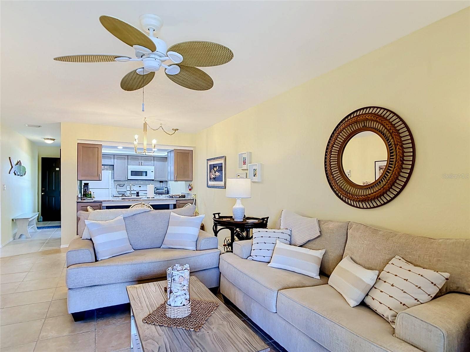 4064 OAKVIEW DRIVE, #D10, Port Charlotte, FL 33980 4064 OAKVIEW DRIVE, #D10, Port Charlotte, FL 33980
