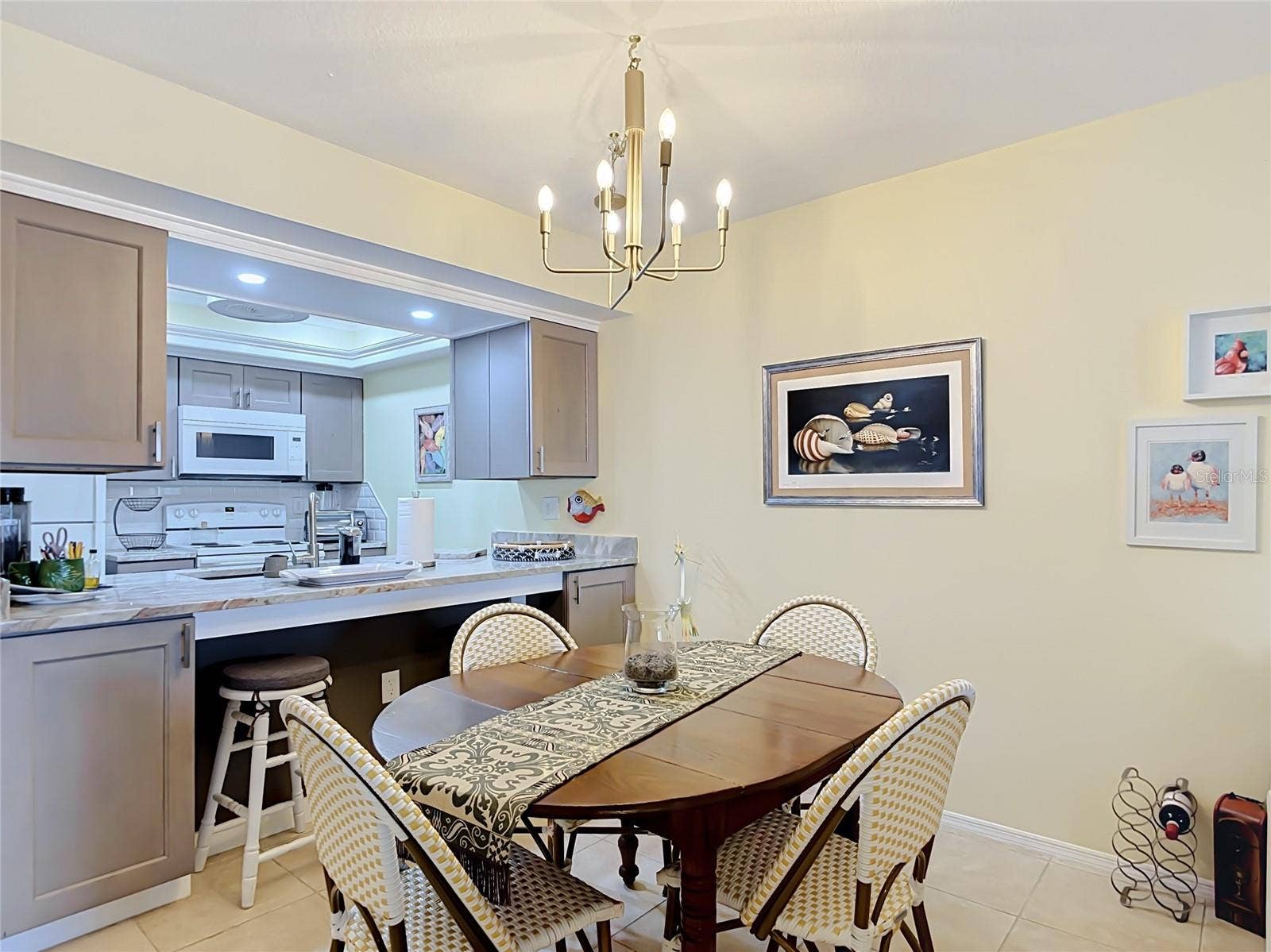 4064 OAKVIEW DRIVE, #D10, Port Charlotte, FL 33980 4064 OAKVIEW DRIVE, #D10, Port Charlotte, FL 33980