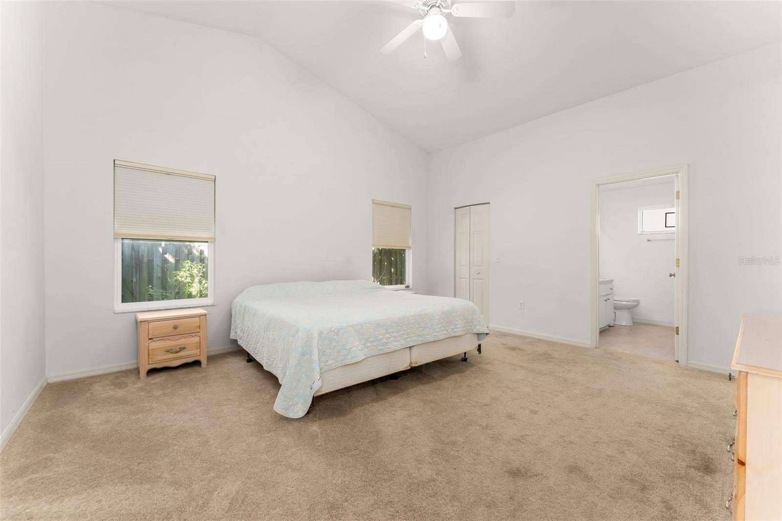 4916 NW 20TH TERRACE, Gainesville, FL 32605