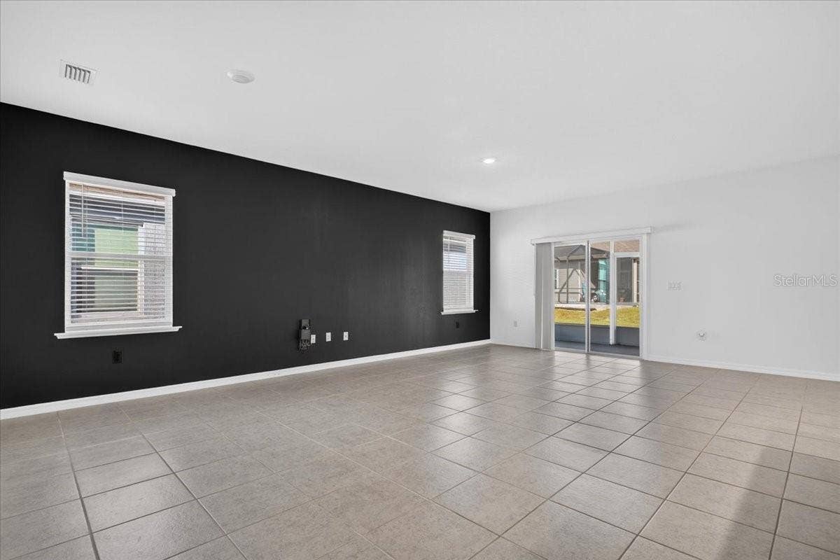 1957 NW 248TH WAY, Newberry, FL 32669