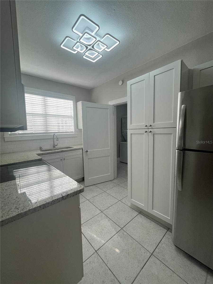 3303 W EMPEDRADO STREET, #3, Tampa, FL 33629 3303 W EMPEDRADO STREET, #3, Tampa, FL 33629