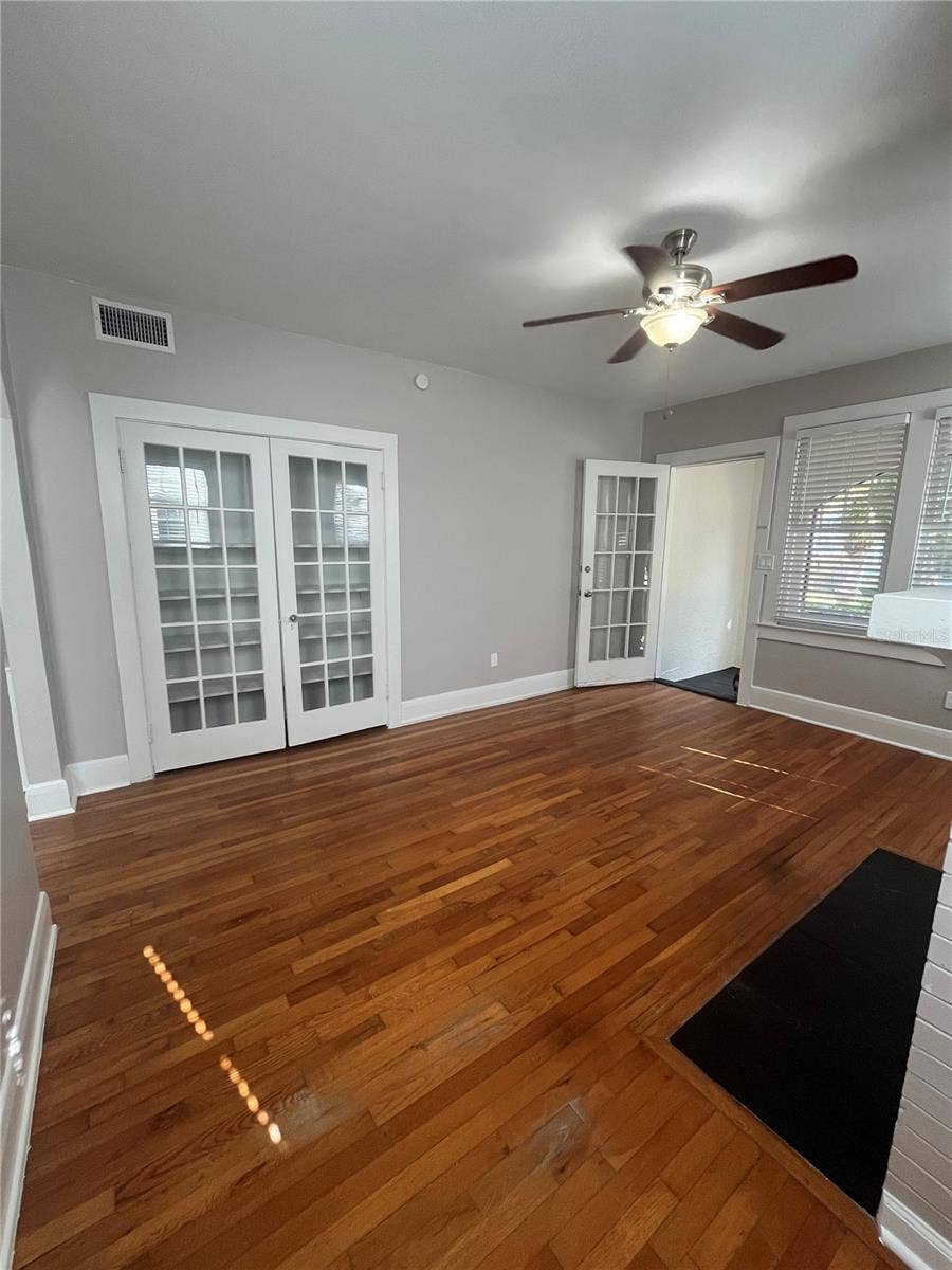 3303 W EMPEDRADO STREET, #3, Tampa, FL 33629 3303 W EMPEDRADO STREET, #3, Tampa, FL 33629