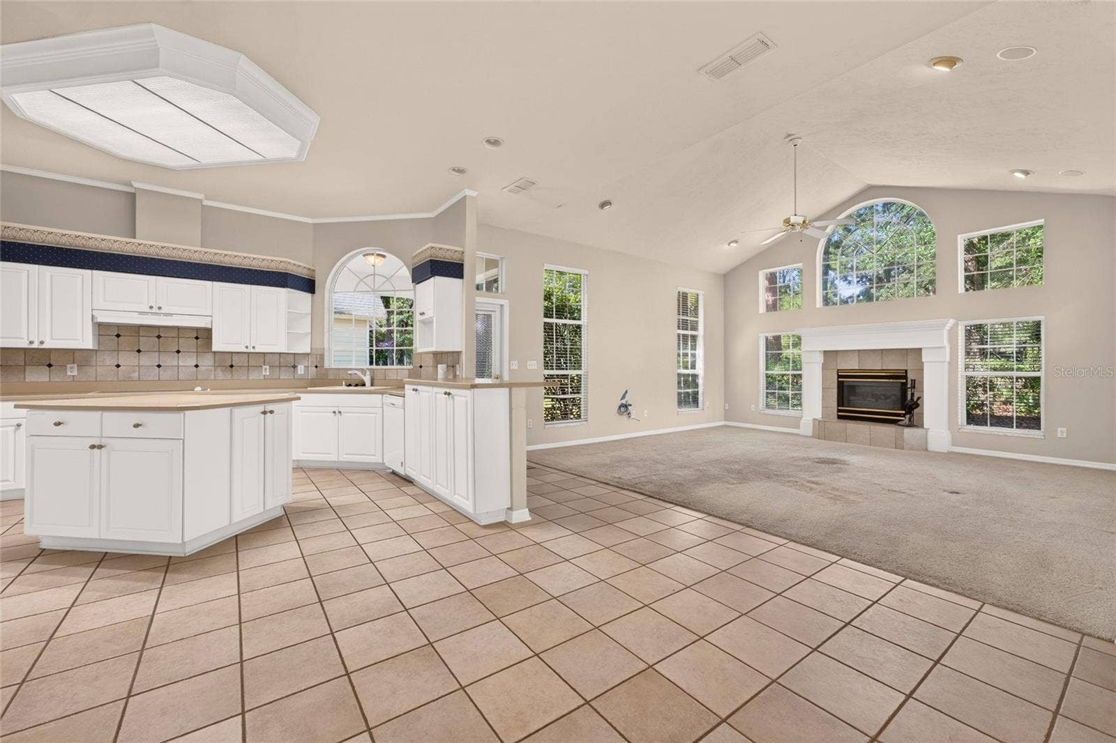 10412 SW 49TH LANE, Gainesville, FL 32608 10412 SW 49TH LANE, Gainesville, FL 32608