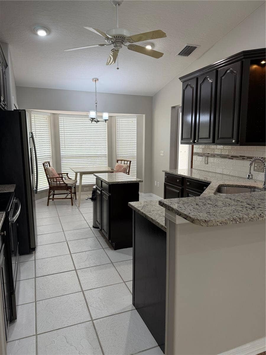 1019 GARDENIA STREET, Sebastian, FL 32958 Sitting Area by Bay Widow