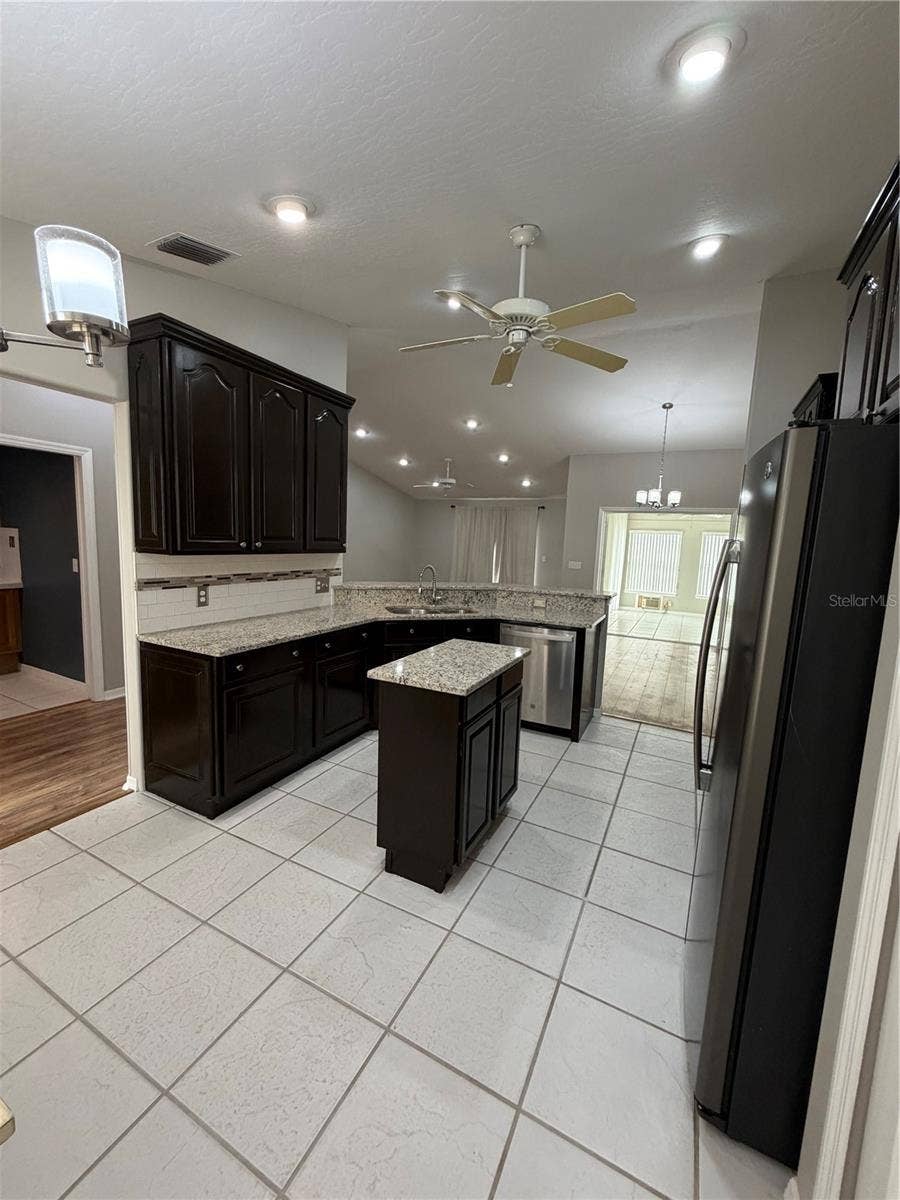 1019 GARDENIA STREET, Sebastian, FL 32958 1019 GARDENIA STREET, Sebastian, FL 32958