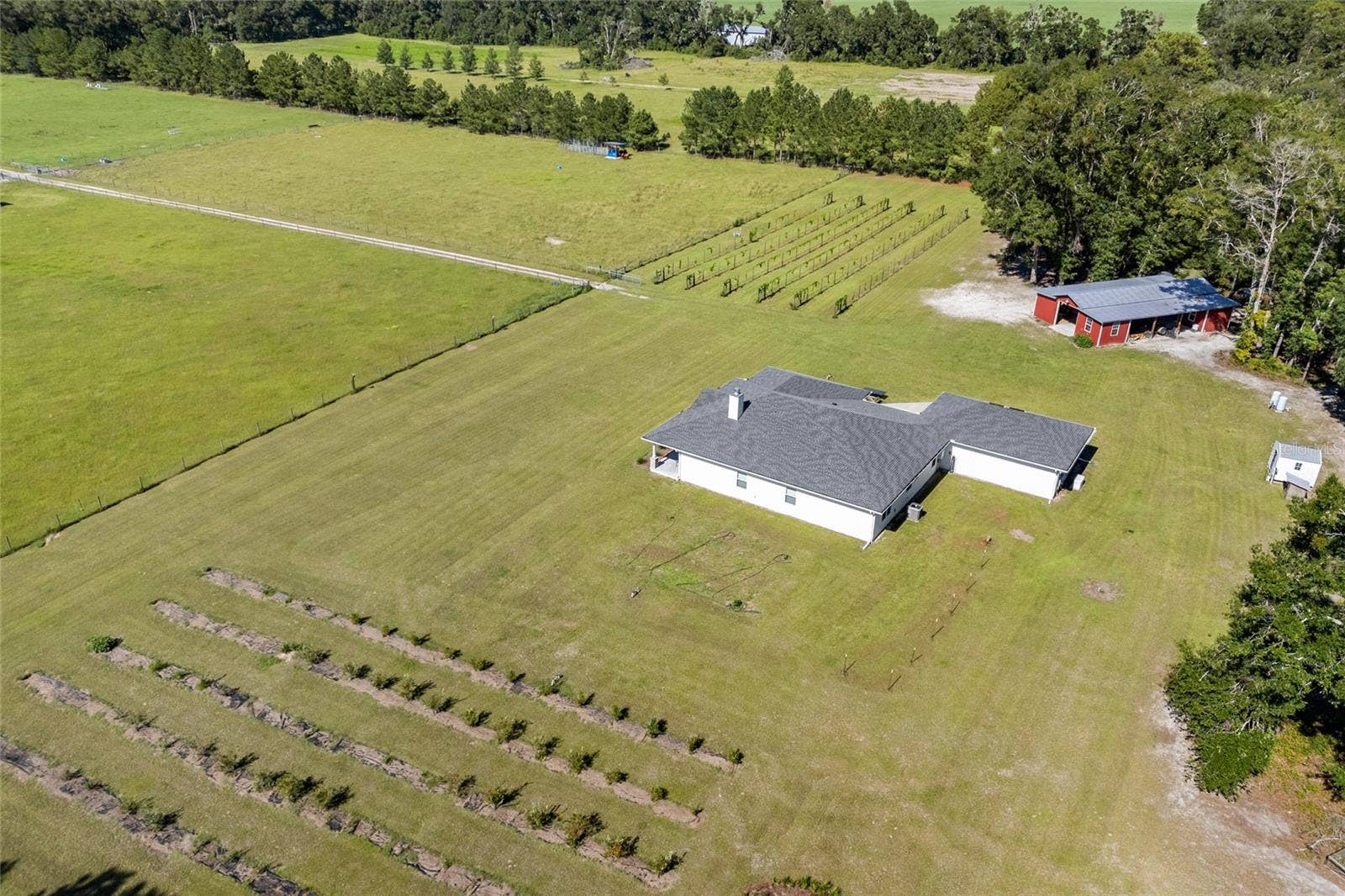 3725 172ND STREET, Wellborn, FL 32094 3725 172ND STREET, Wellborn, FL 32094