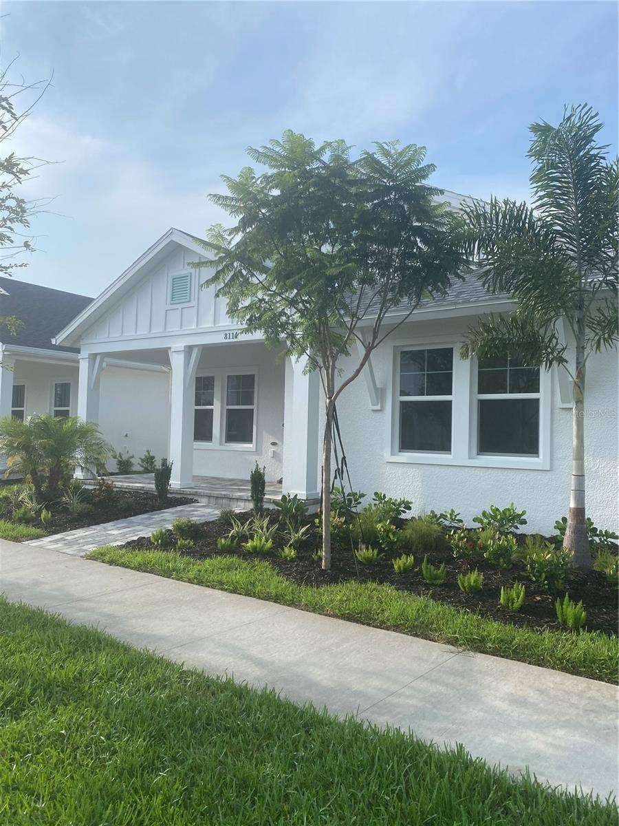 Property photo for 8114 SEAFLOWER PARKWAY, Bradenton, FL